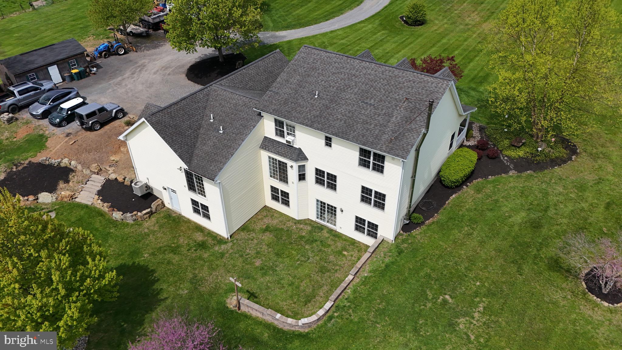 COUNTRY VIEW ESTS - Residential