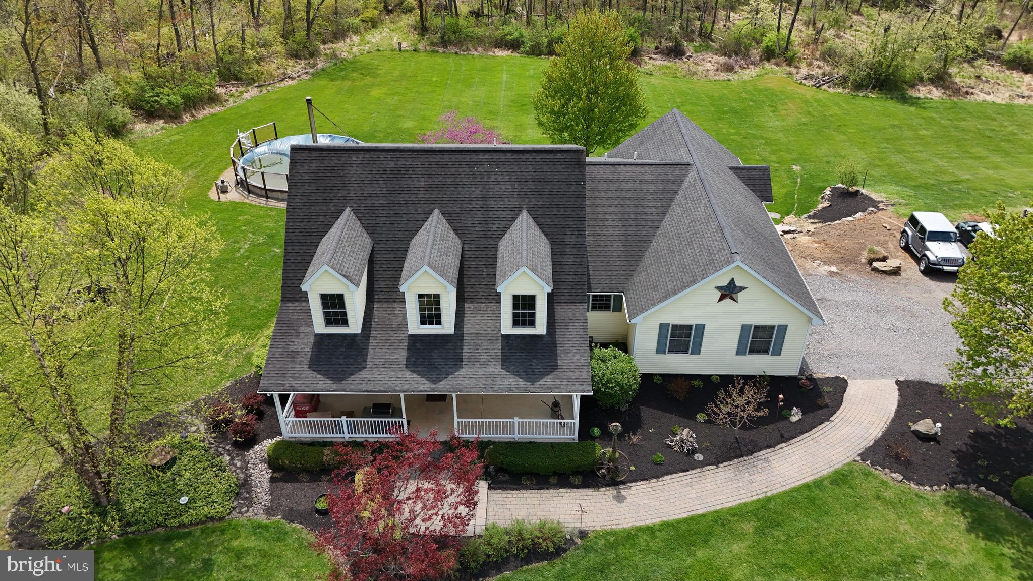 COUNTRY VIEW ESTS - Residential