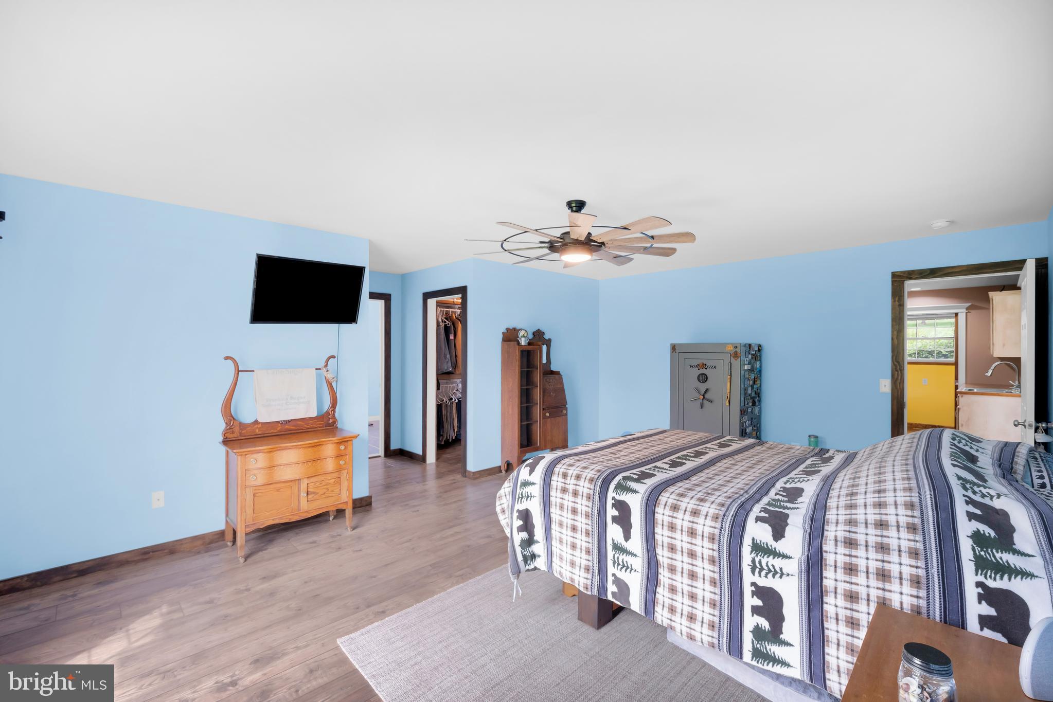 COUNTRY VIEW ESTS - Residential