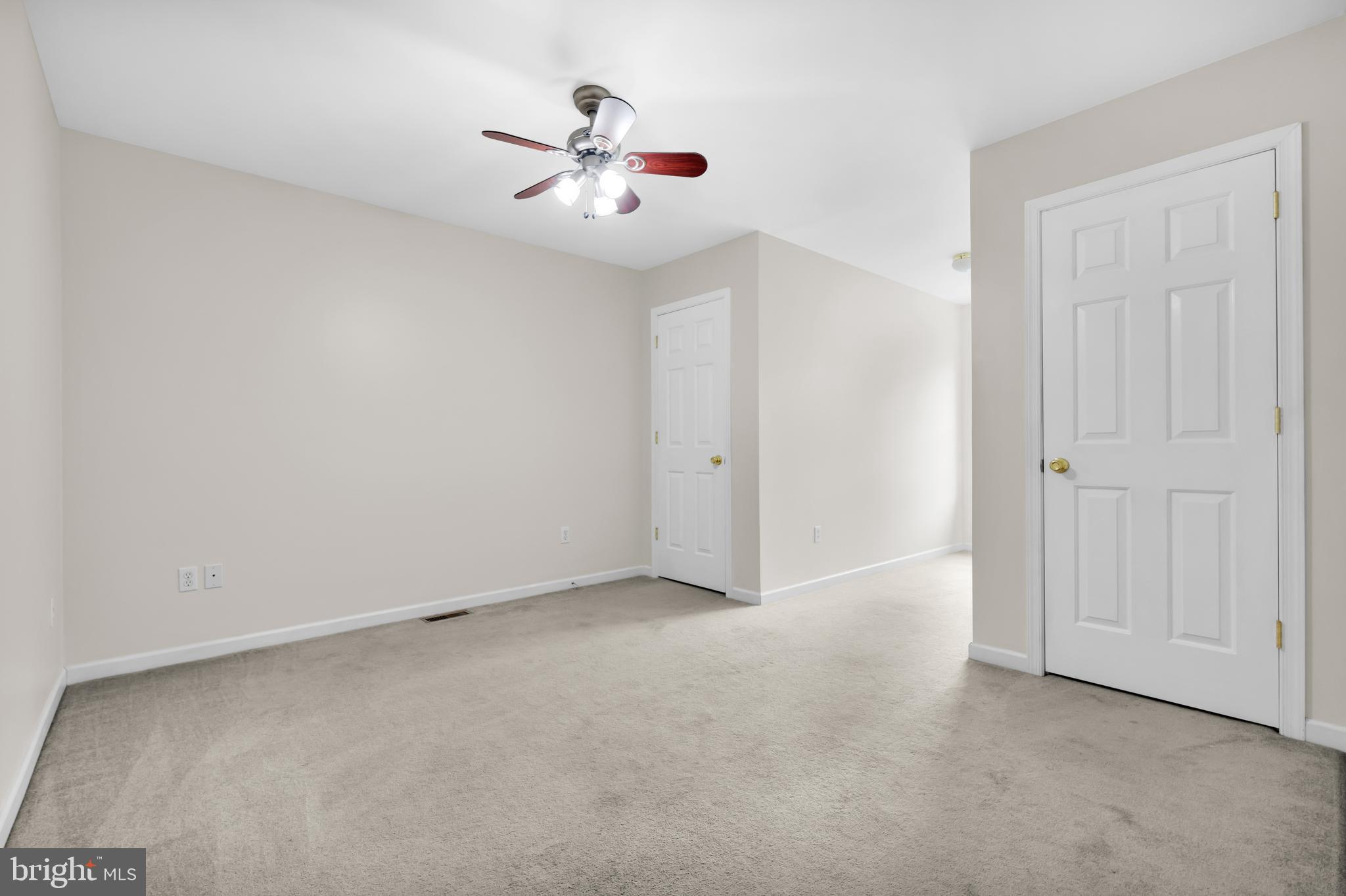 COUNTRY VIEW ESTS - Residential