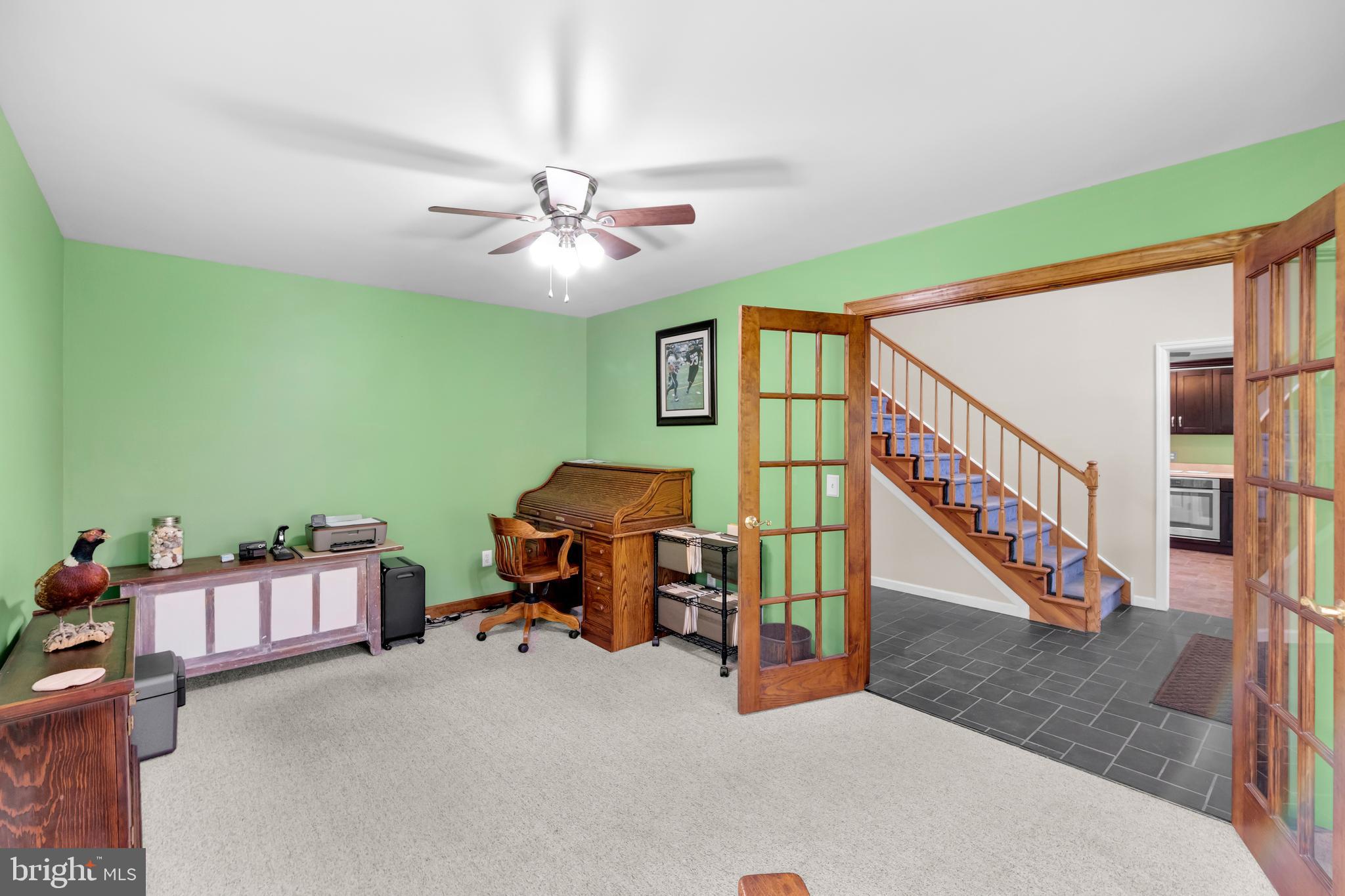 COUNTRY VIEW ESTS - Residential