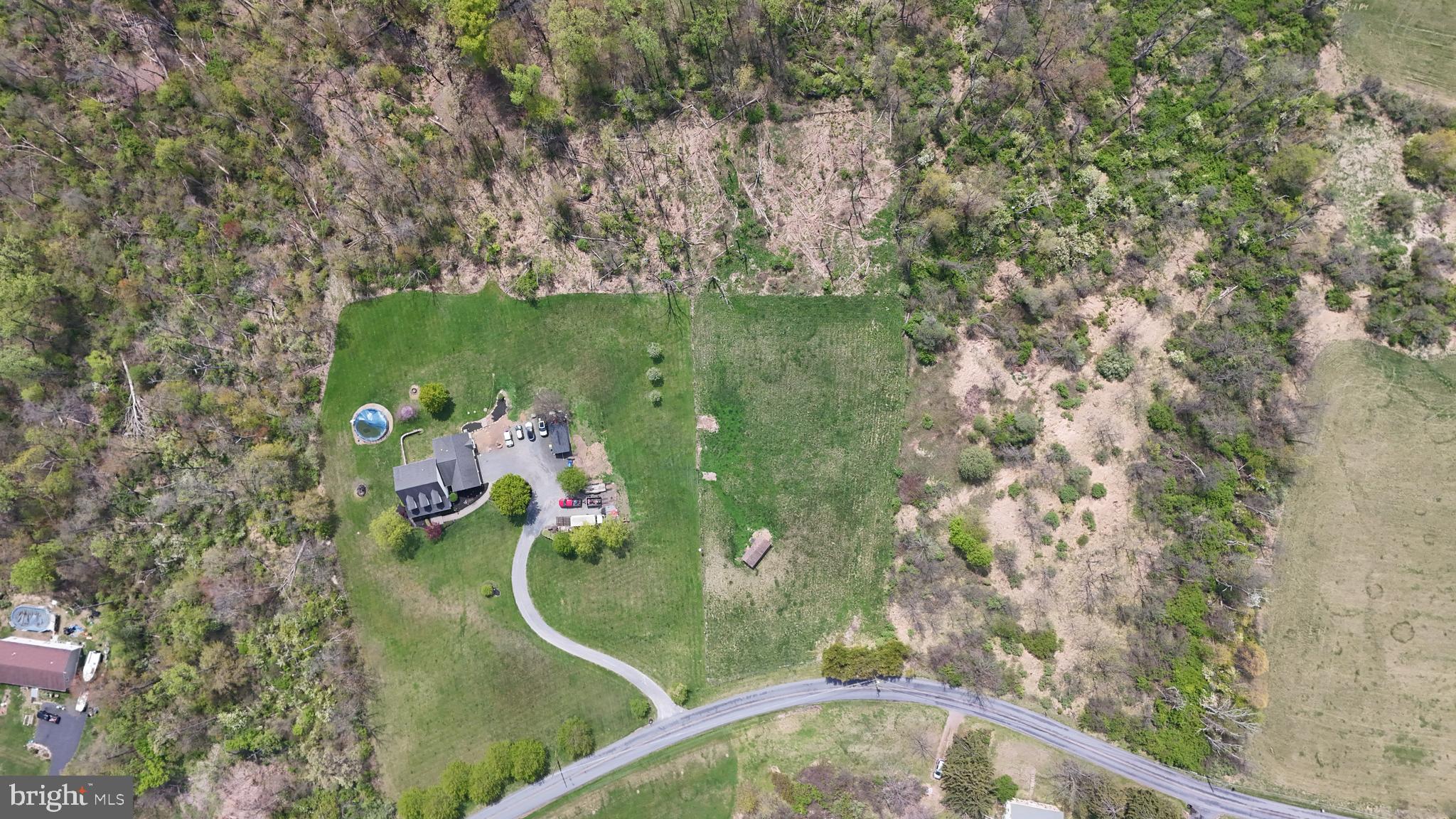COUNTRY VIEW ESTS - Residential