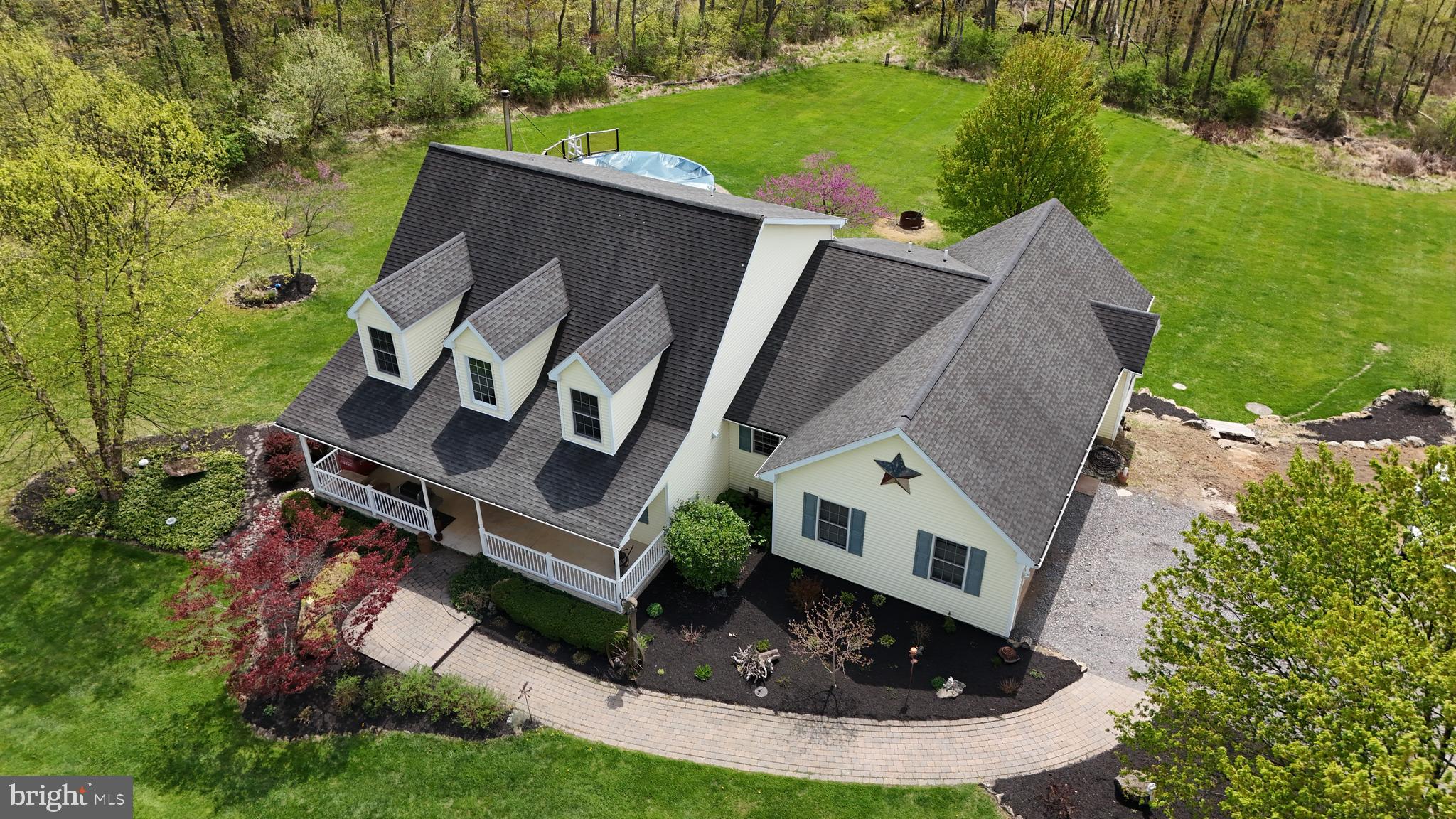 COUNTRY VIEW ESTS - Residential