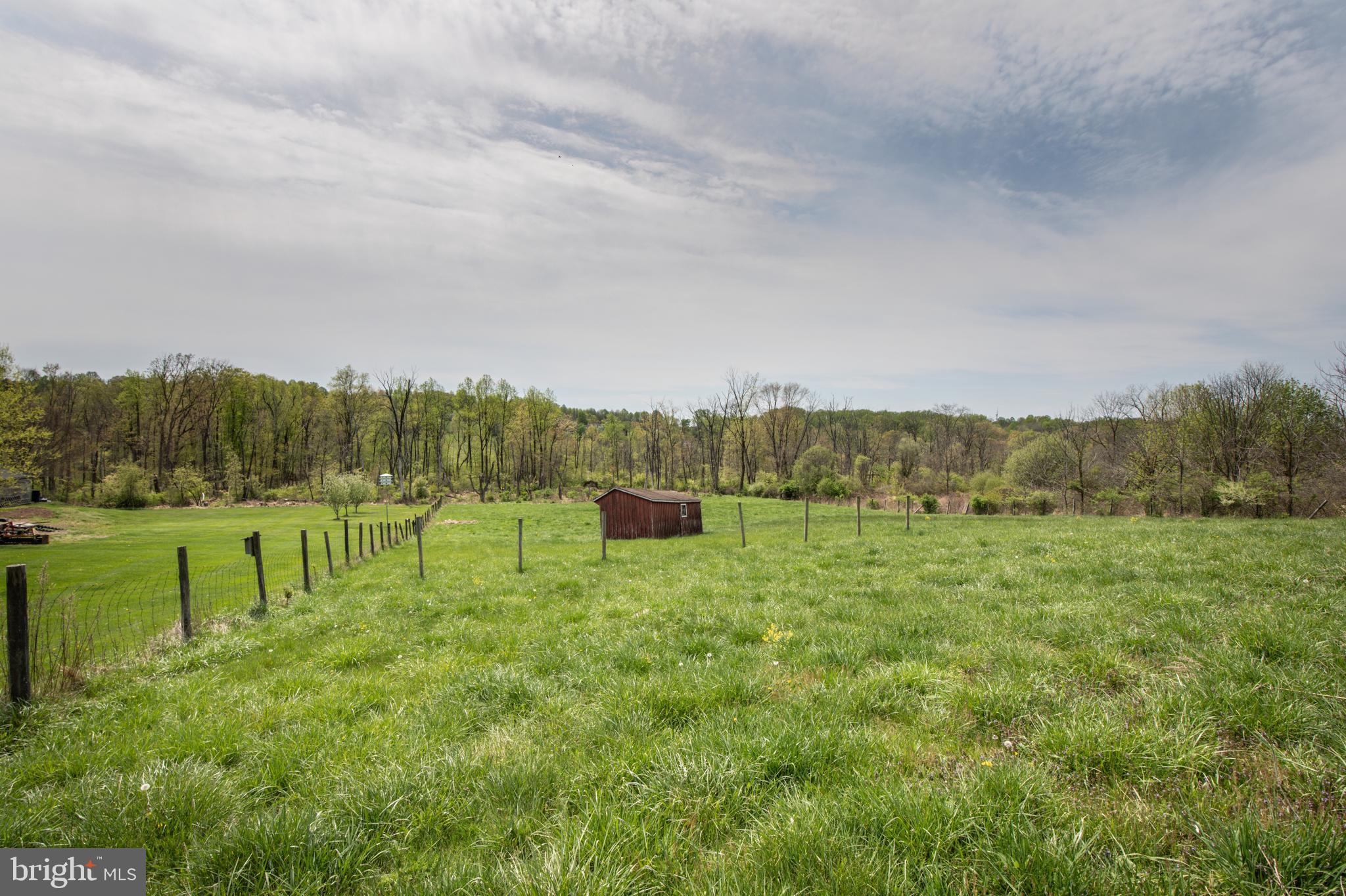 COUNTRY VIEW ESTS - Residential