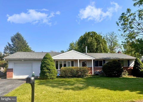 Photo of 2233 Aster Road, MACUNGIE, PA 18062 (MLS # PALH2015952)