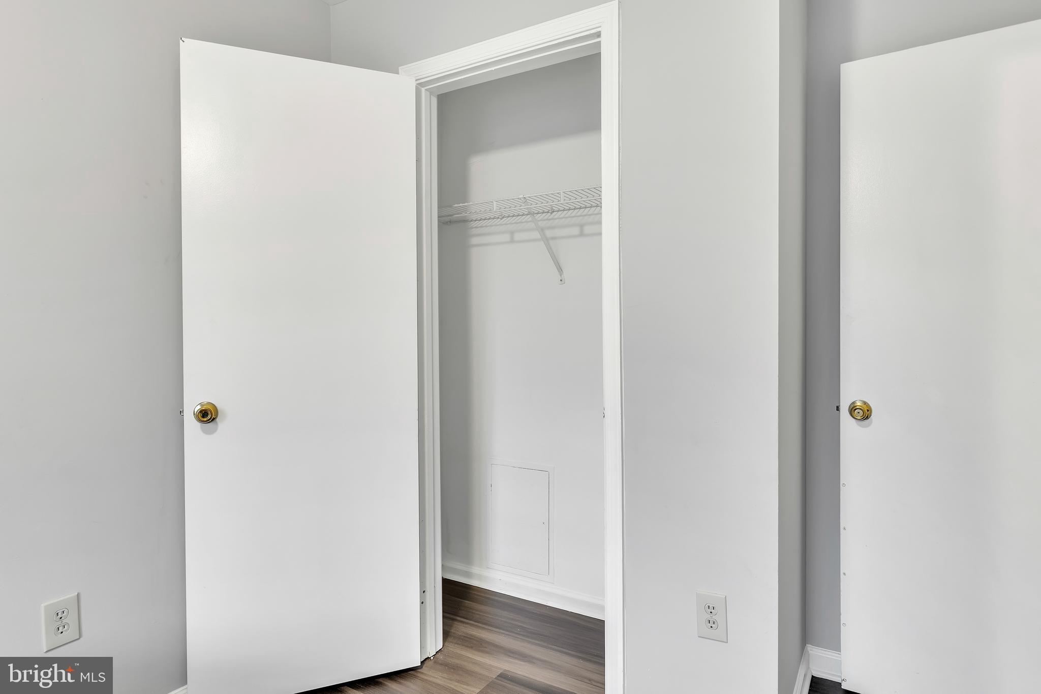 LAUREL LAKES PLAT 2 - Residential