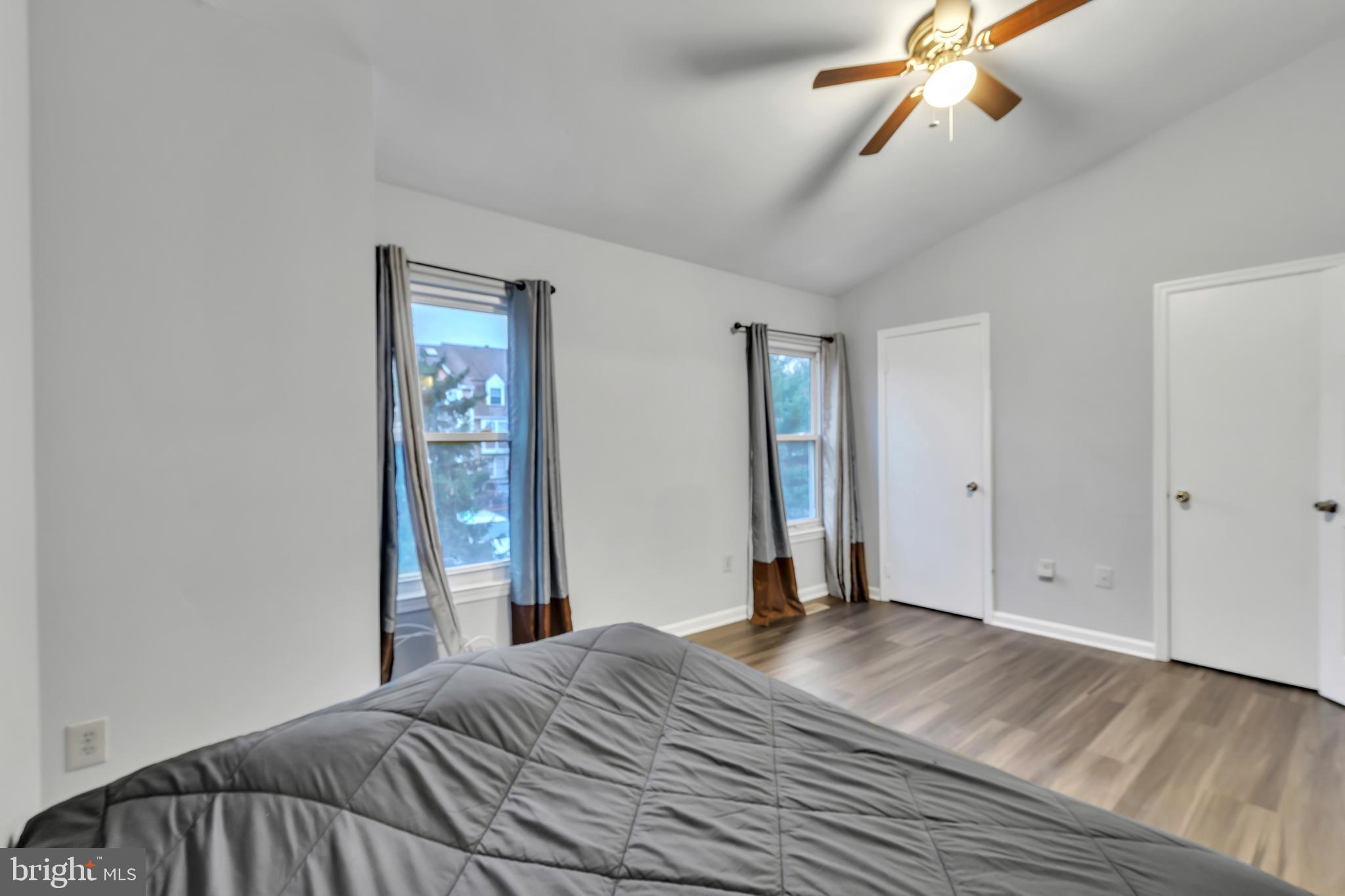 LAUREL LAKES PLAT 2 - Residential