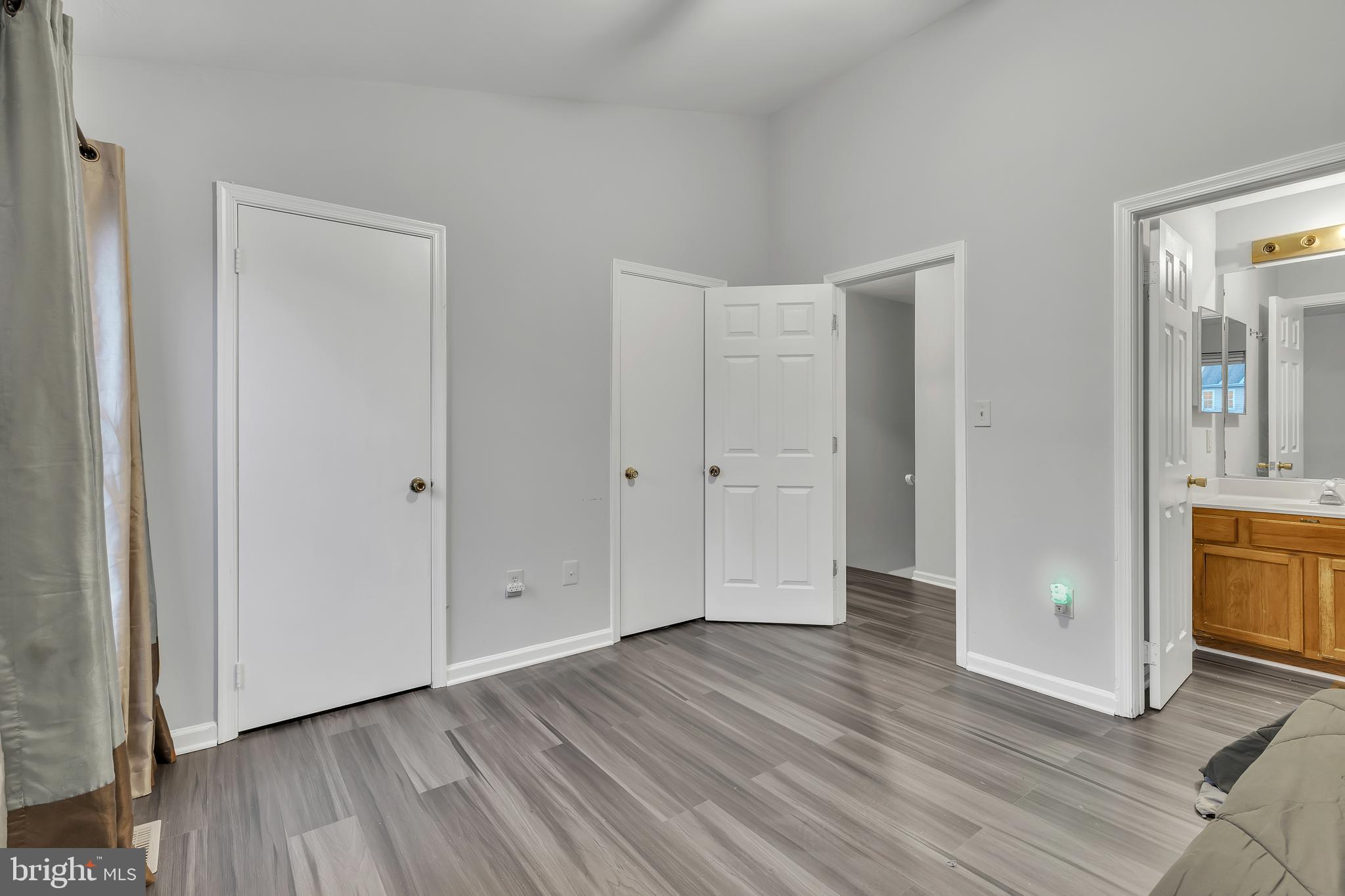 LAUREL LAKES PLAT 2 - Residential