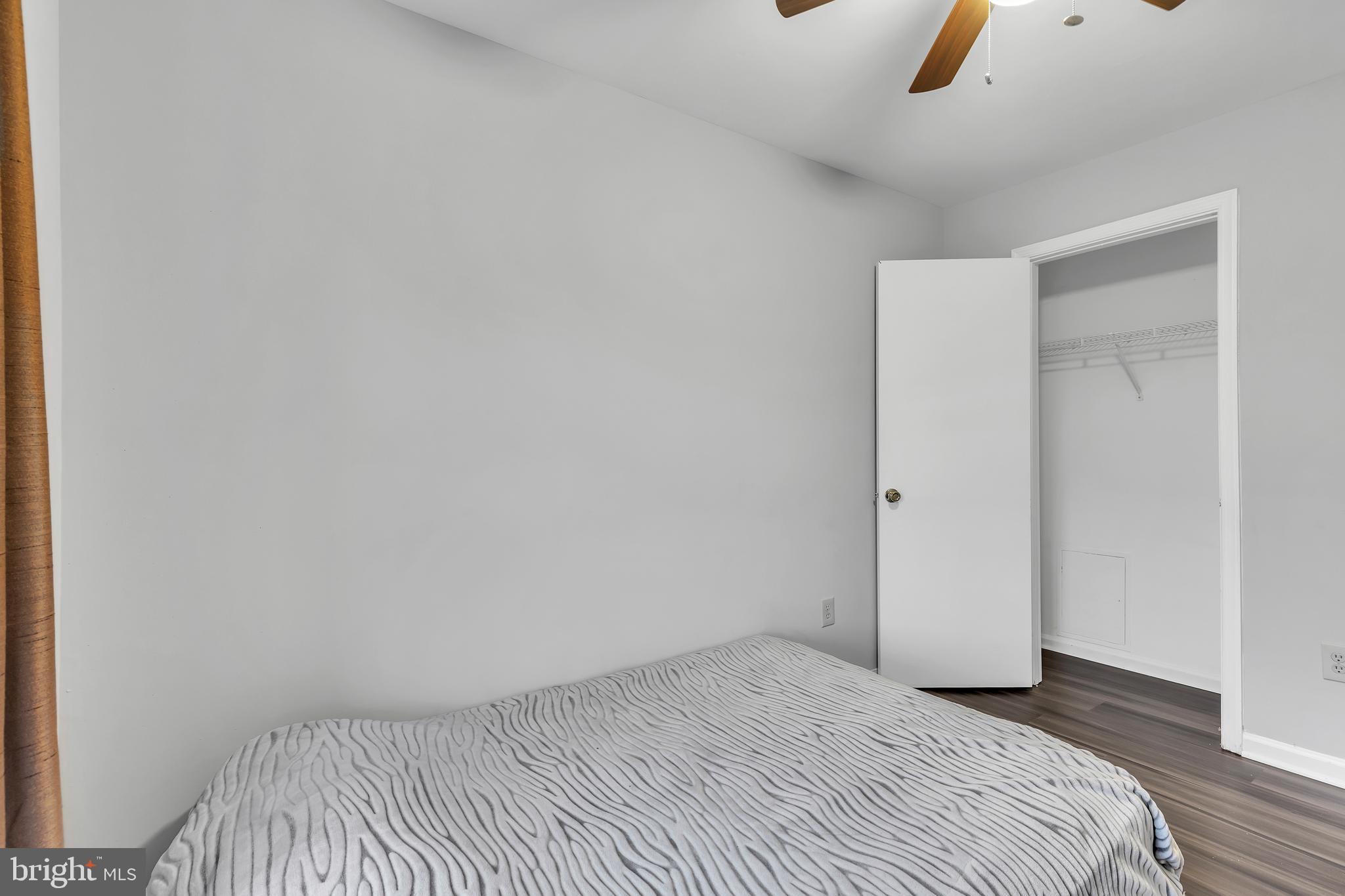 LAUREL LAKES PLAT 2 - Residential