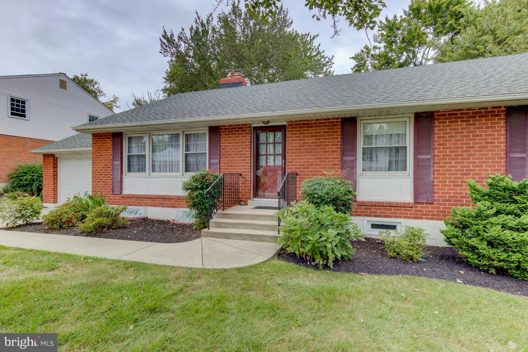 3215 Landsdowne Drive, Wilmington, DE 19810