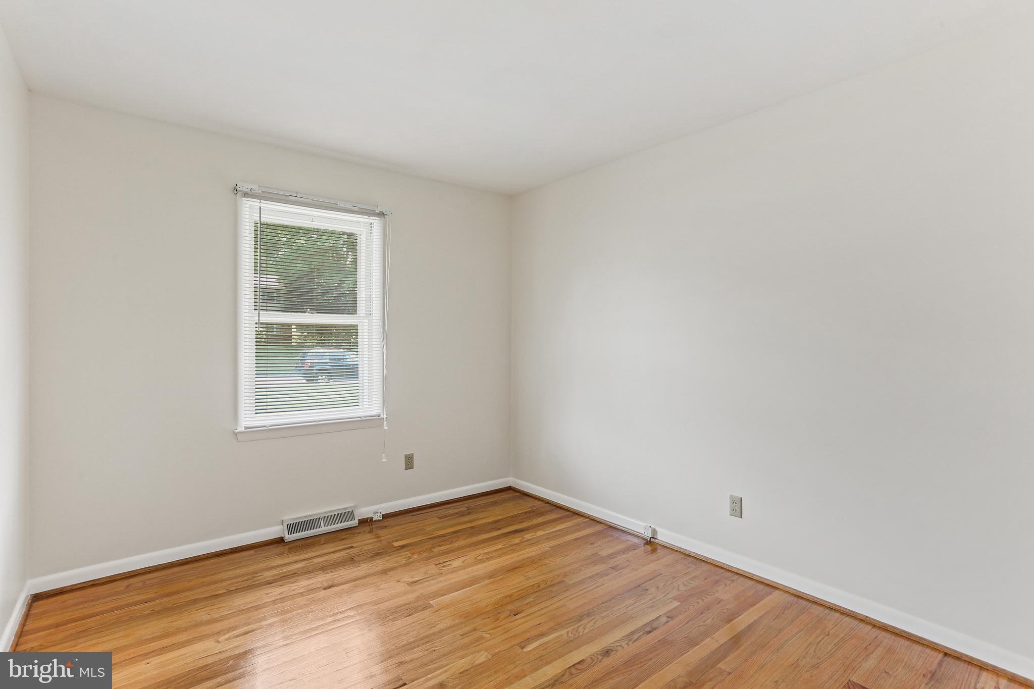 HAMMOND VILLAGE - Residential Lease