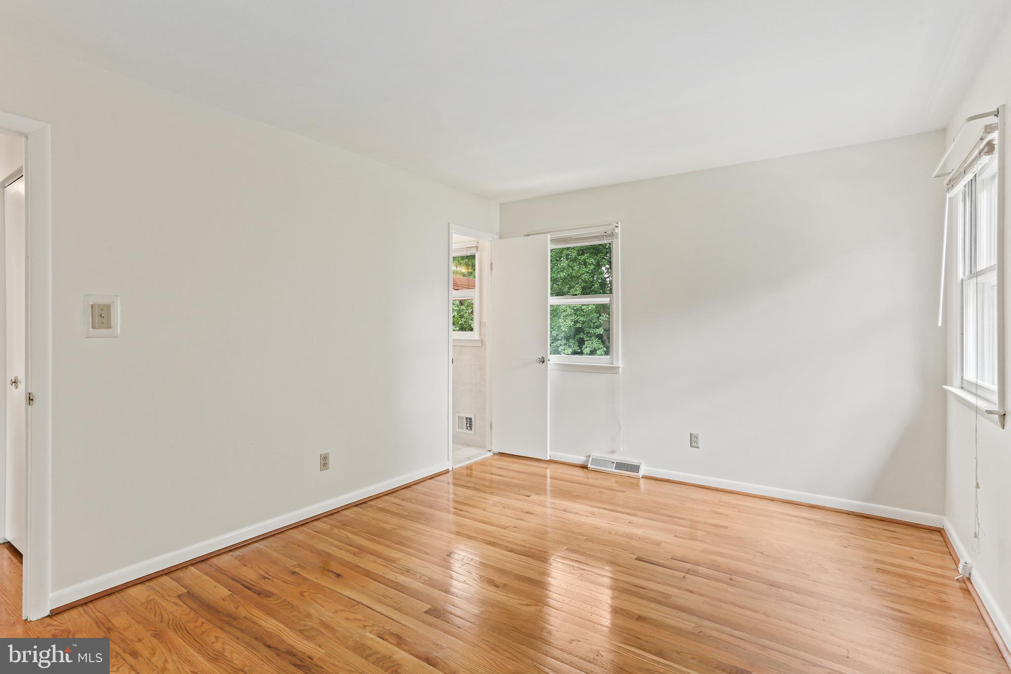 HAMMOND VILLAGE - Residential Lease