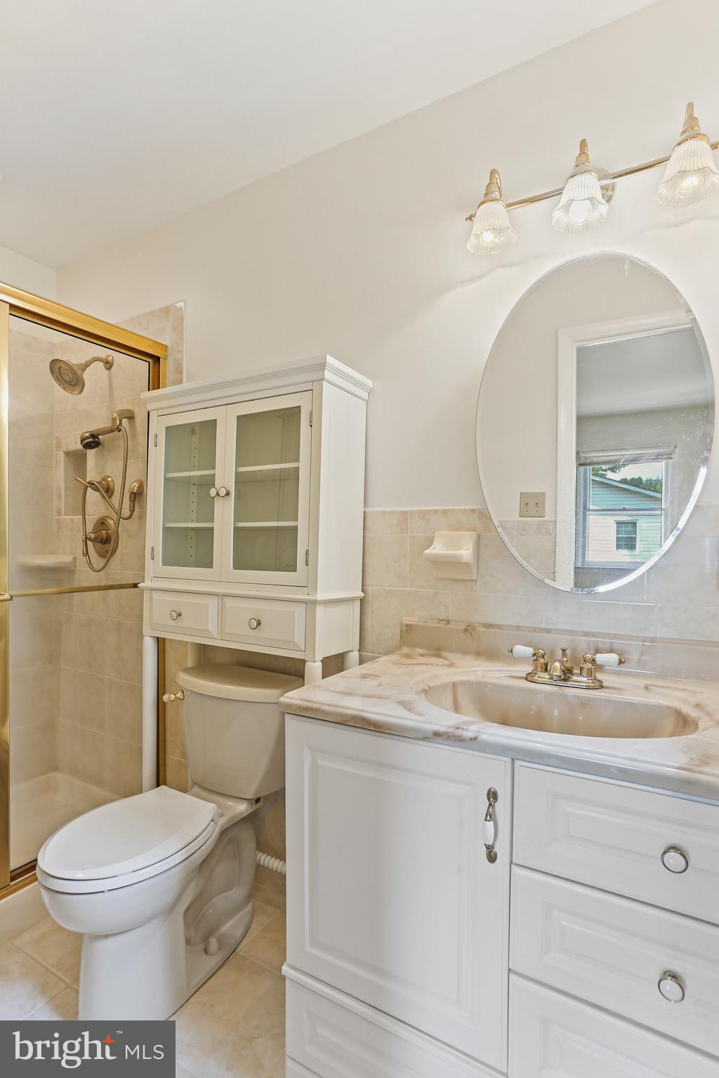 HAMMOND VILLAGE - Residential Lease