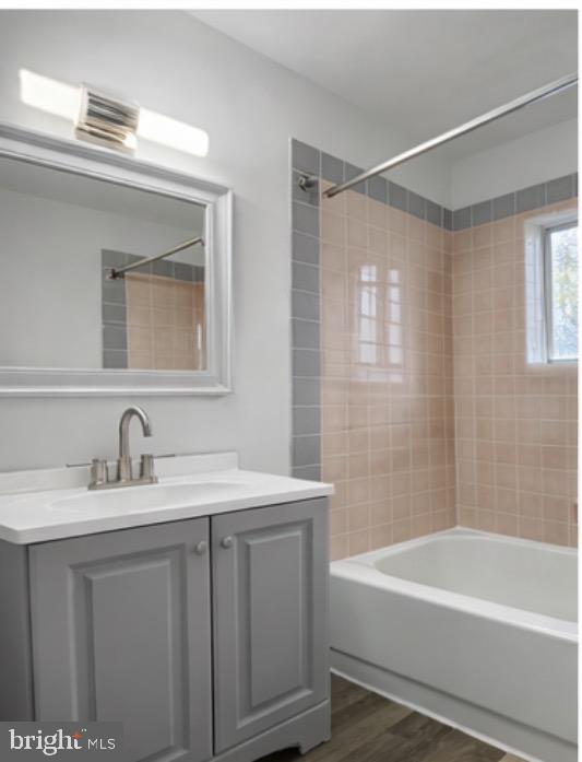 ANDALUSIA - Residential Lease