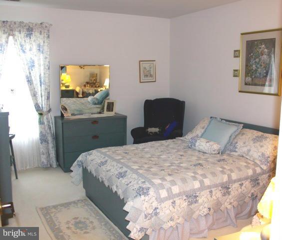 HERITAGE HARBOUR - Residential