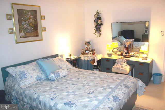 HERITAGE HARBOUR - Residential