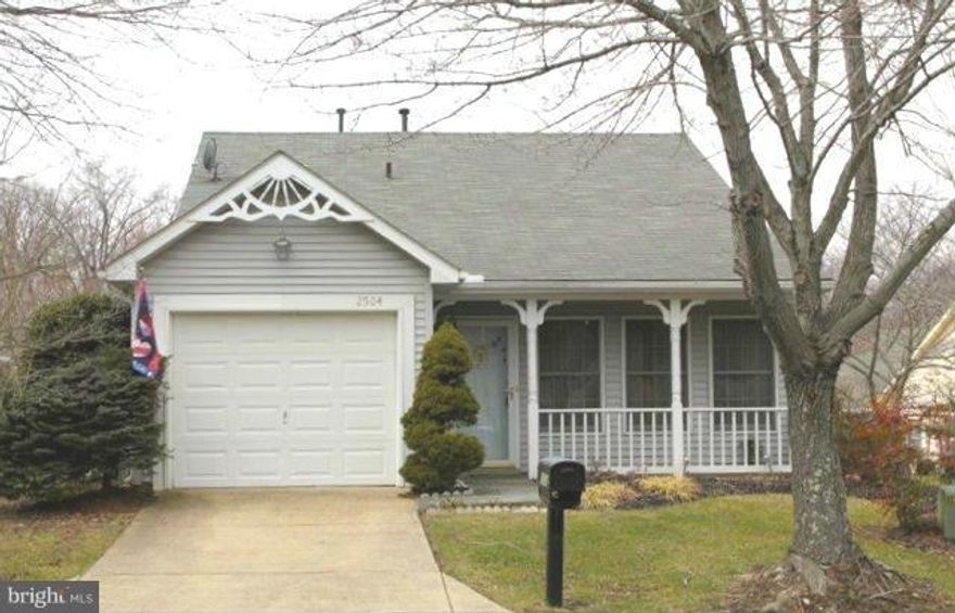 Lovingly maintained one owner home. Immaculate. HVAC, roof , hot water heater were all replaced. Alarm rented. Custom window coverings. Very light & bright. 3 season room off the family room, great for getting the sun & quiet moments.. Large frig w/ice maker replaced.  Situated on quiet cul-de- sac. All new buyers to Heritage Harbour pay a one time $2000 recreational fee at settlement.