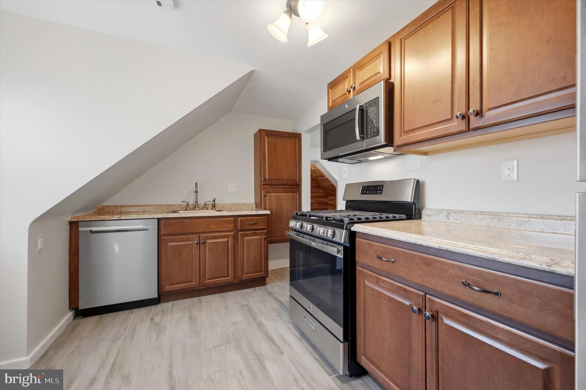 MILMONT PARK - Residential