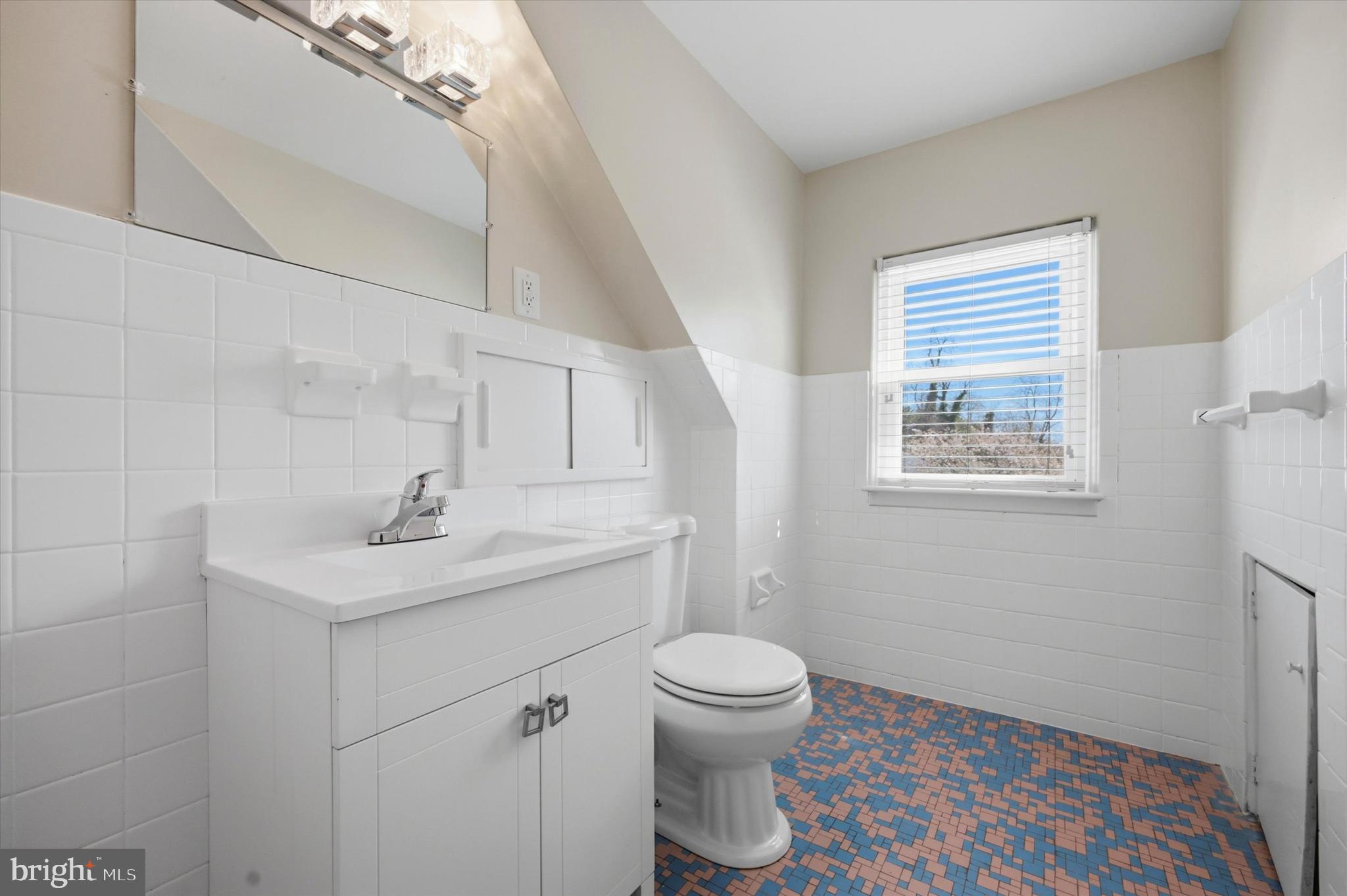 MILMONT PARK - Residential