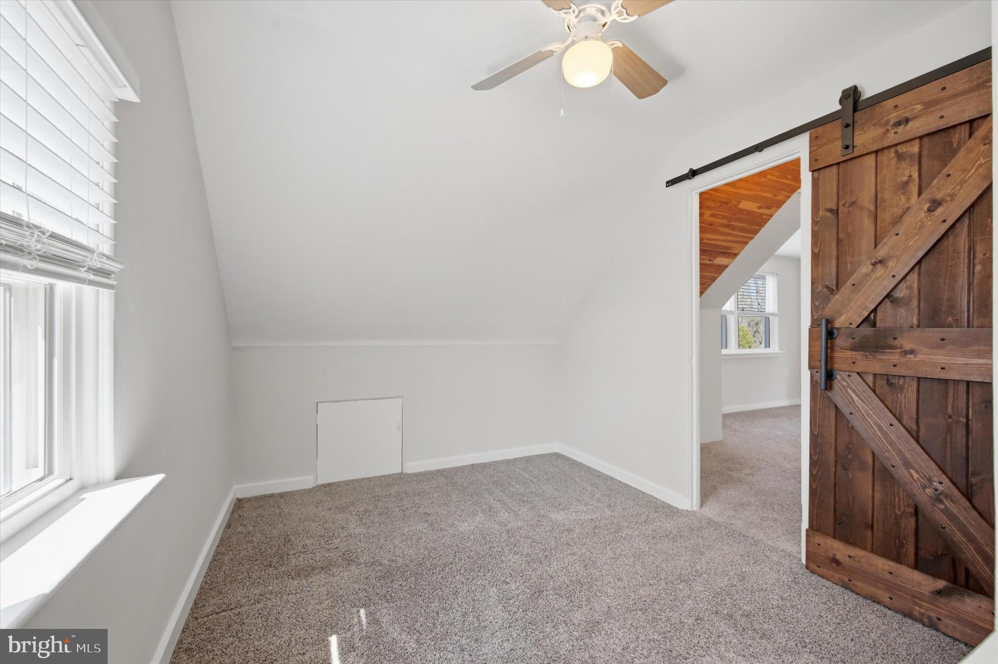 MILMONT PARK - Residential