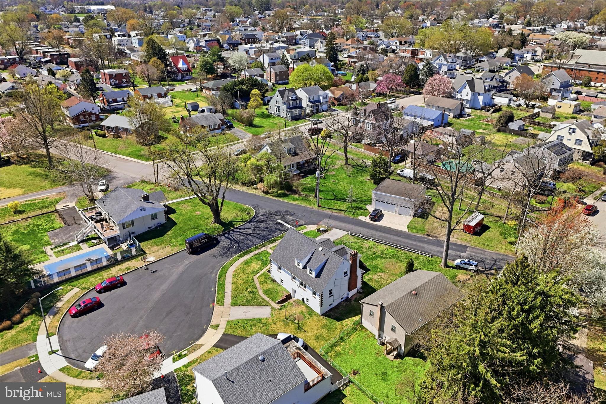 MILMONT PARK - Residential