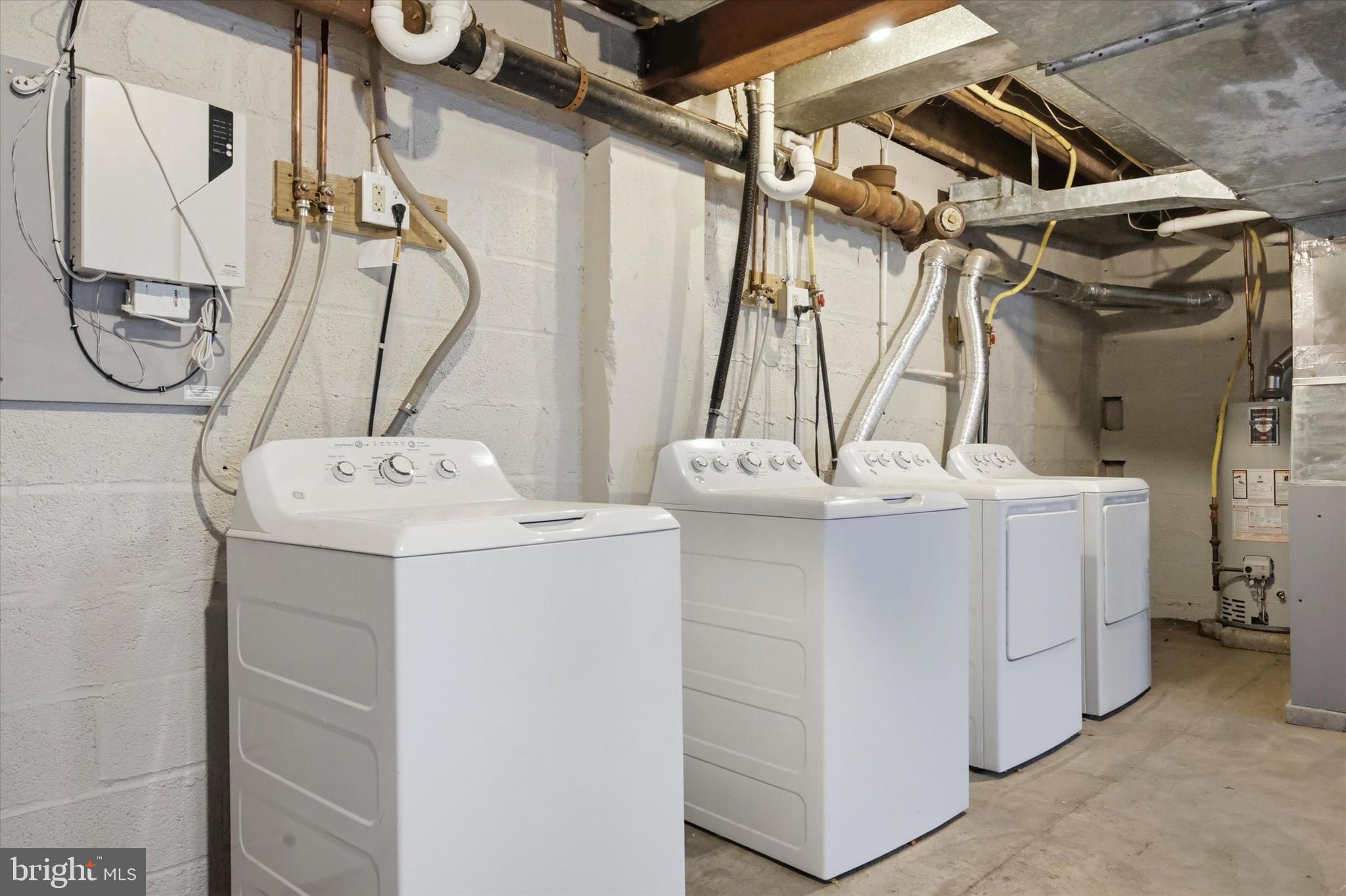 MILMONT PARK - Residential