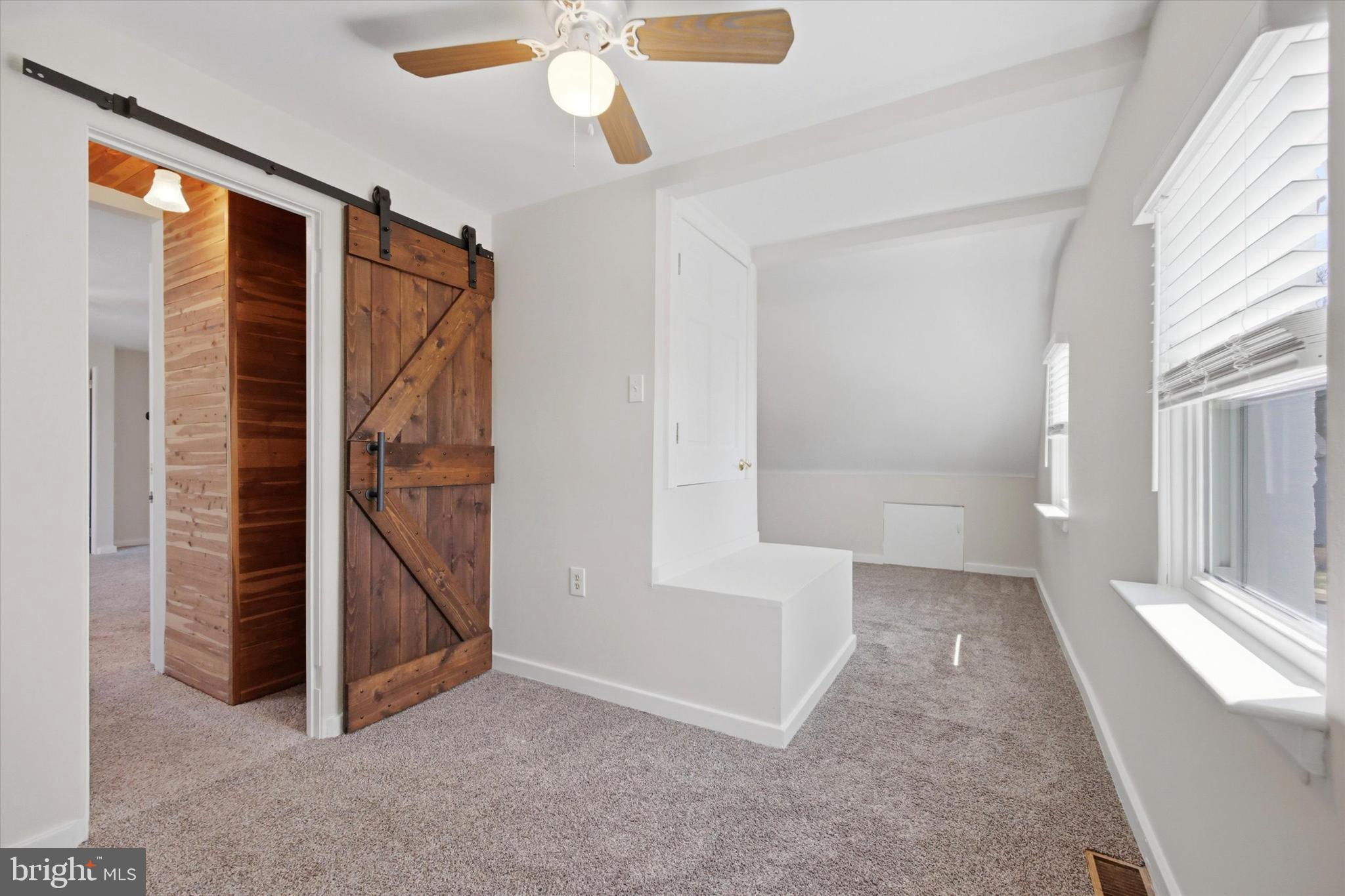 MILMONT PARK - Residential