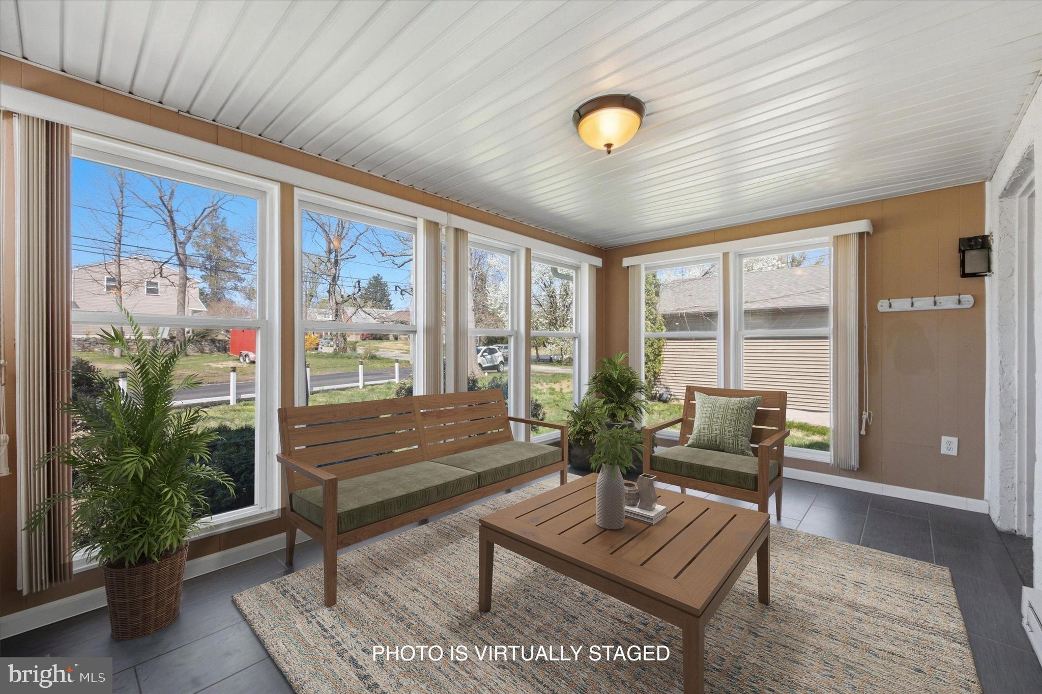 MILMONT PARK - Residential