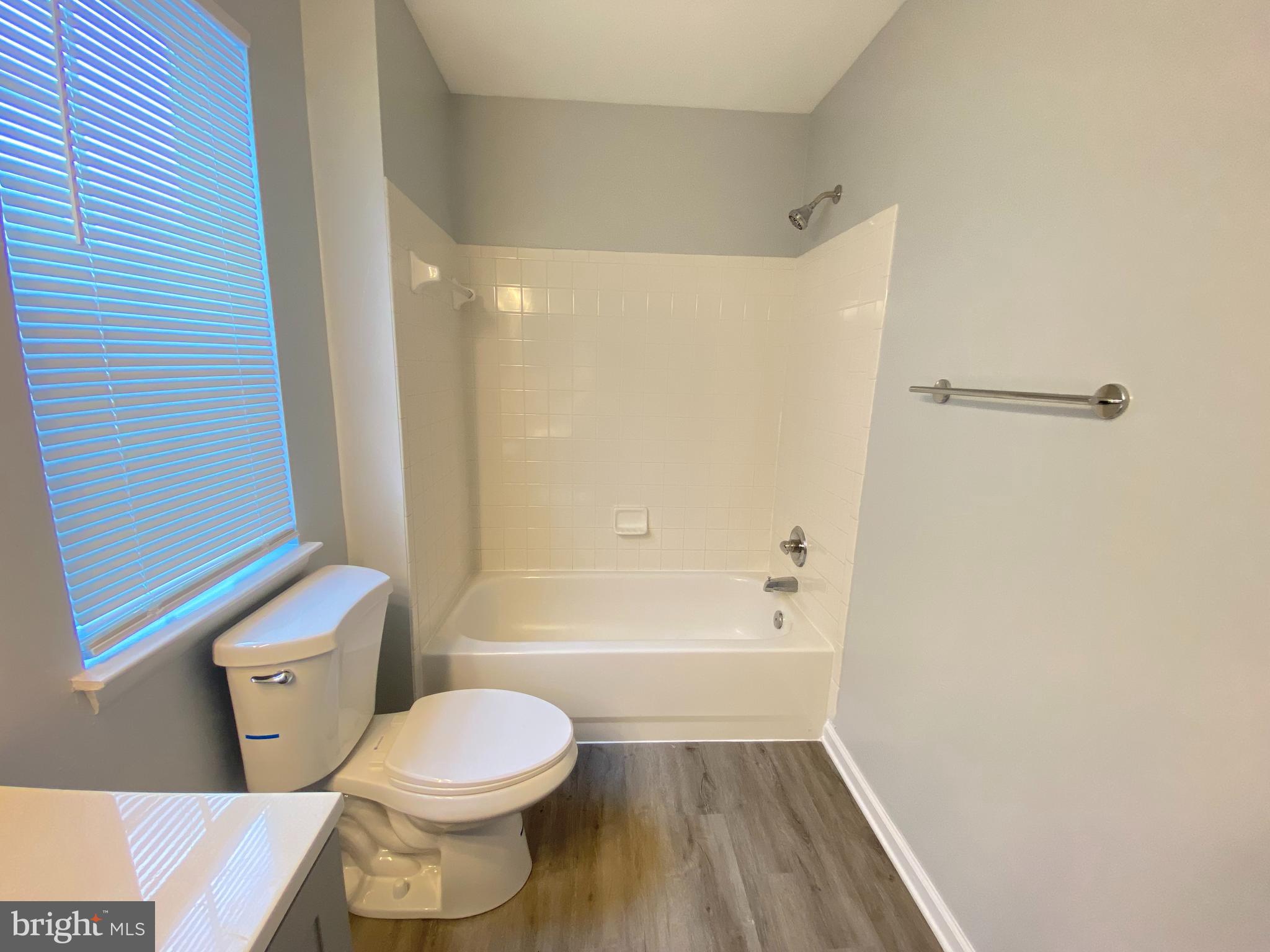 ODEND HAL - Residential Lease