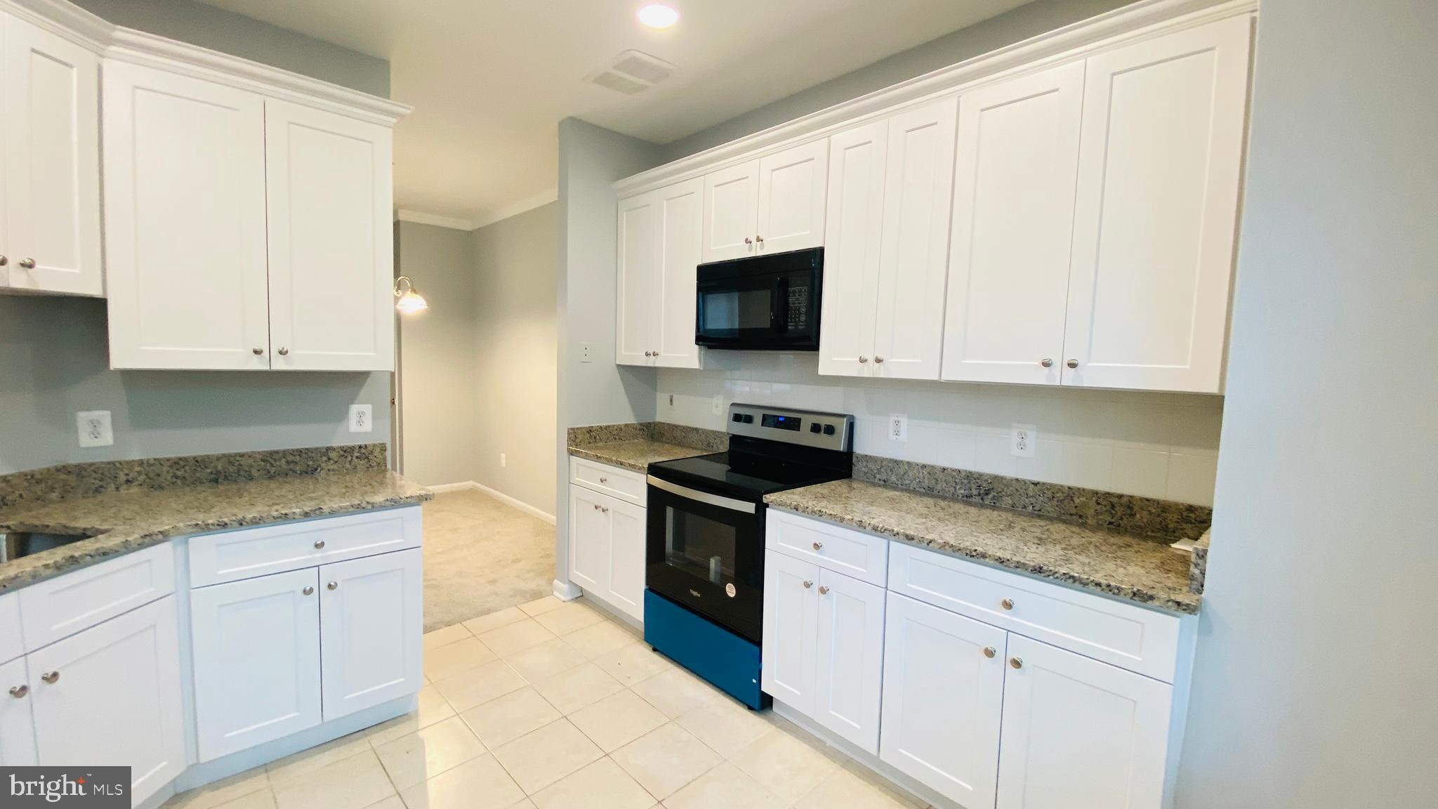 ODEND HAL - Residential Lease