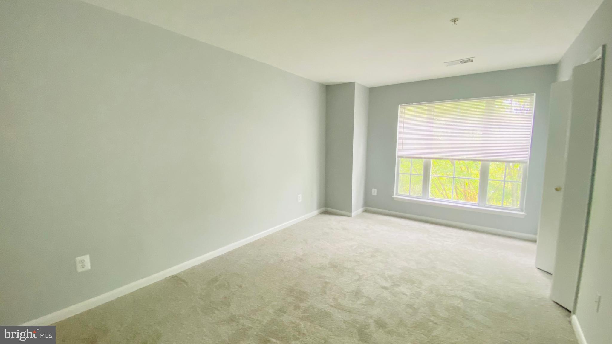 ODEND HAL - Residential Lease