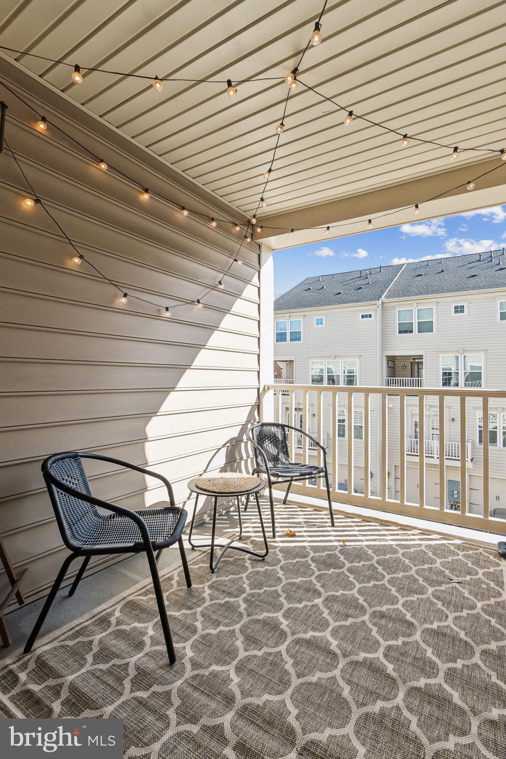 GREENBELT STATION - Residential