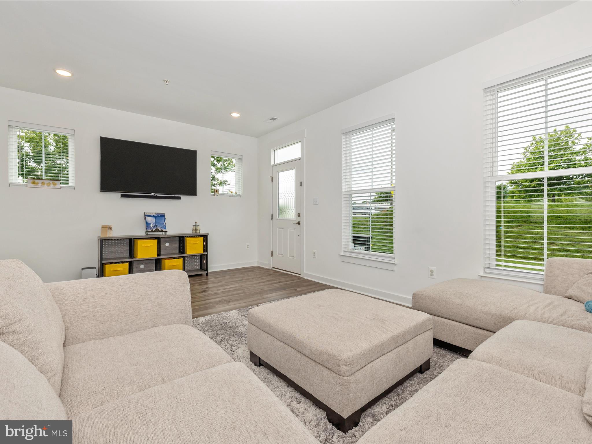 GAMBRILL VIEW - Residential