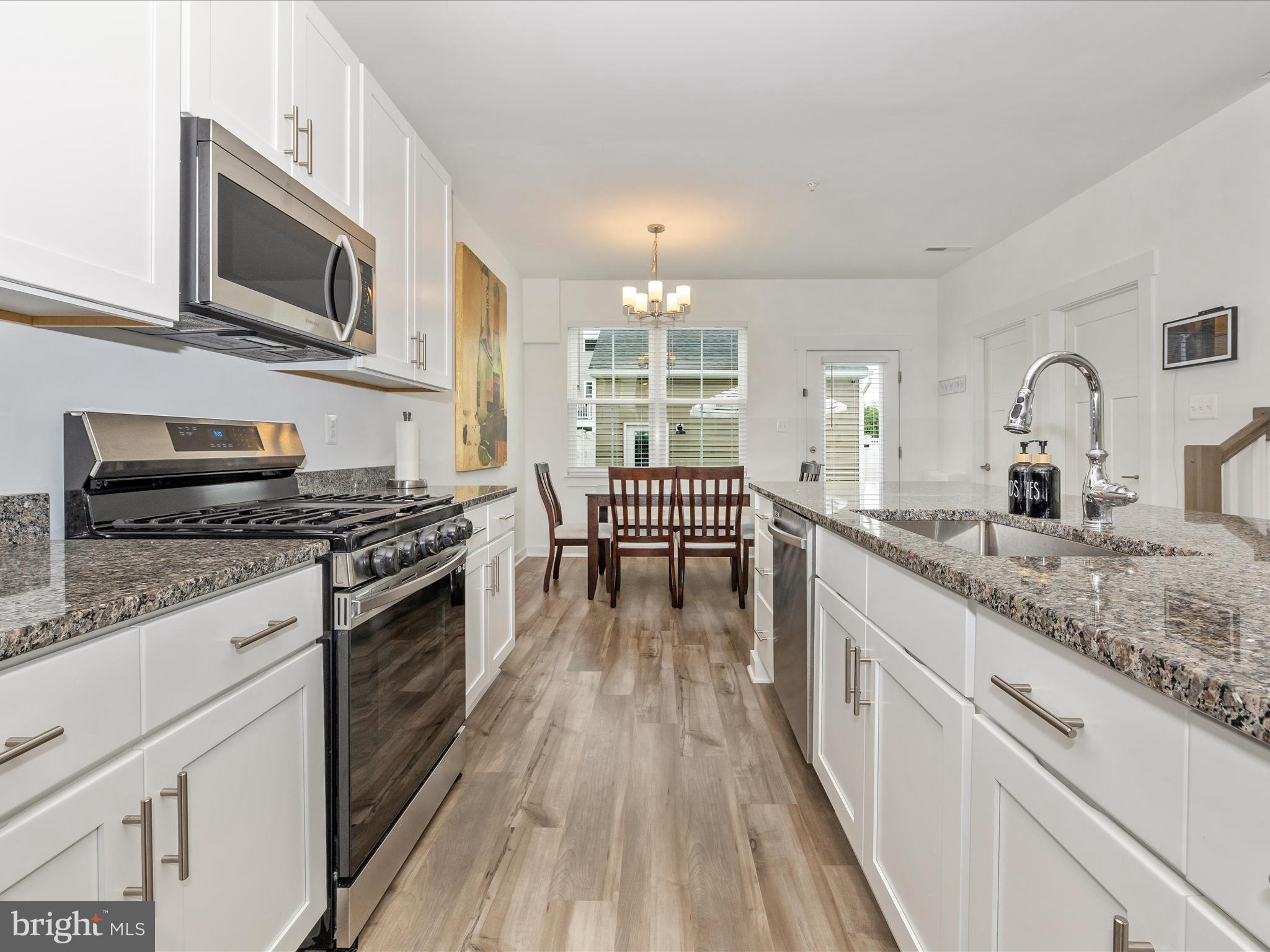 GAMBRILL VIEW - Residential