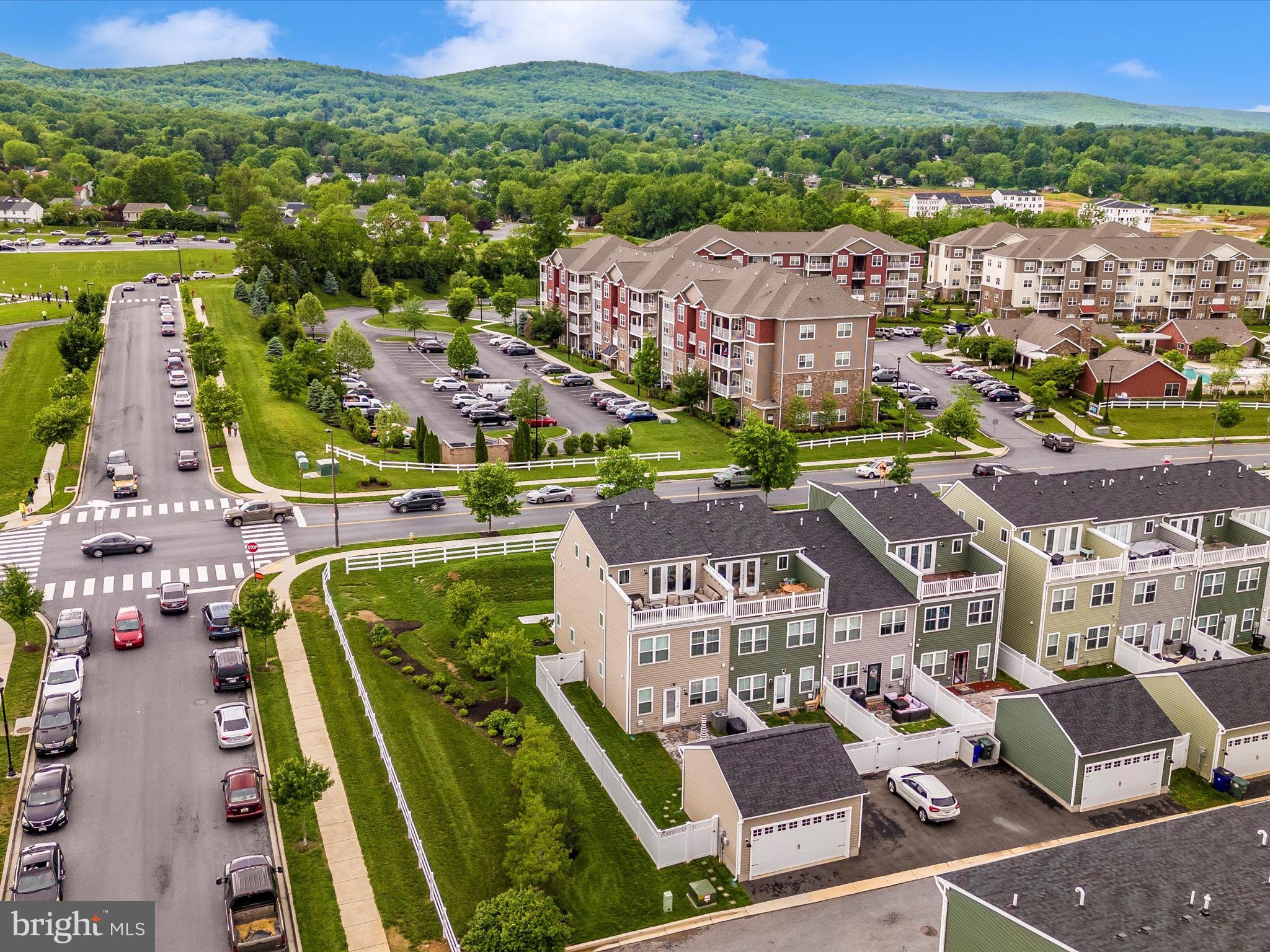 GAMBRILL VIEW - Residential