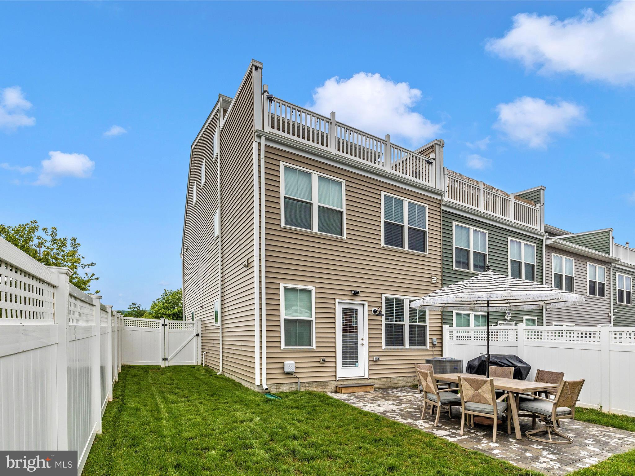 GAMBRILL VIEW - Residential