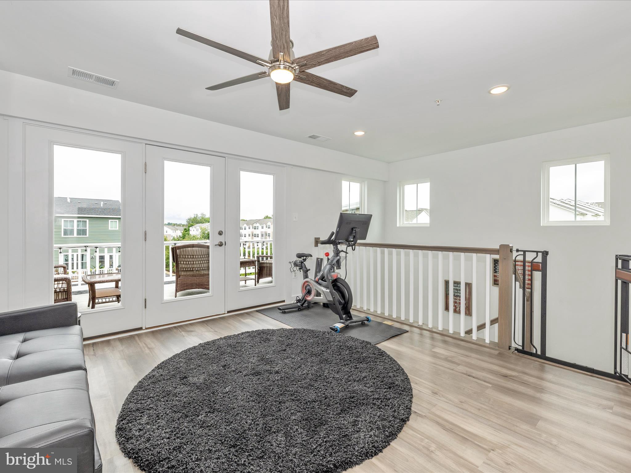 GAMBRILL VIEW - Residential