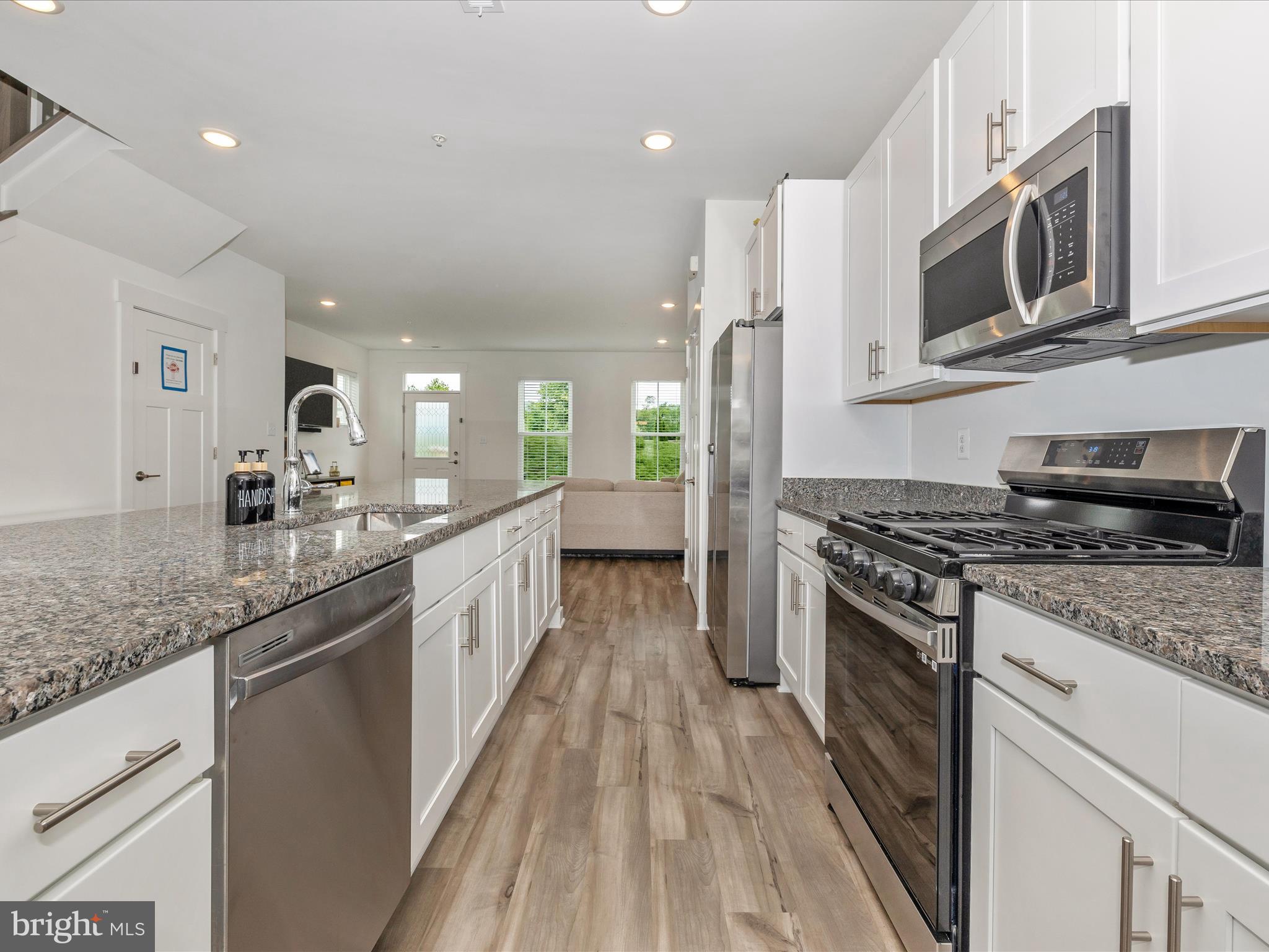 GAMBRILL VIEW - Residential