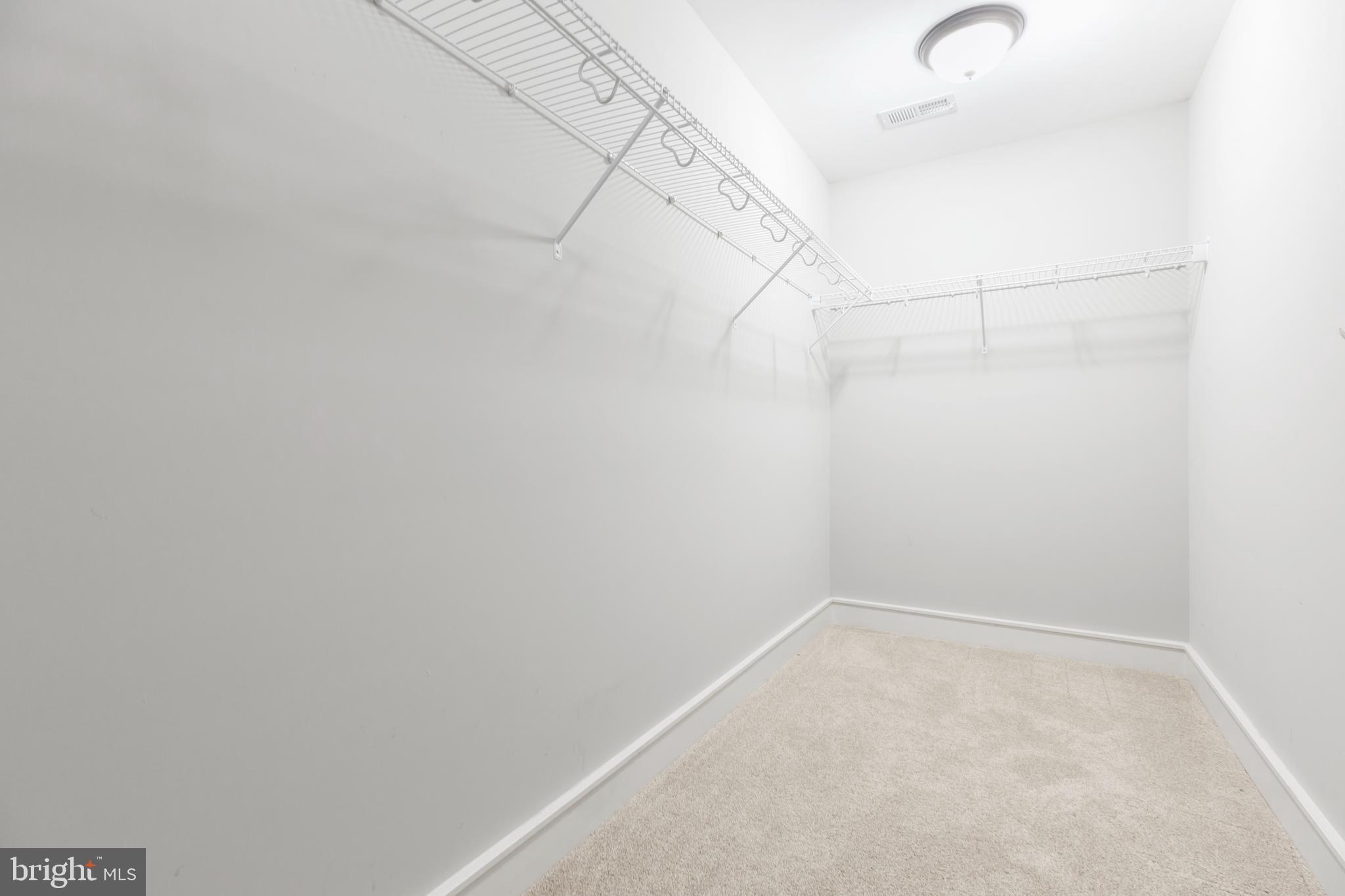 LADYSMITH VILLAGE - Residential