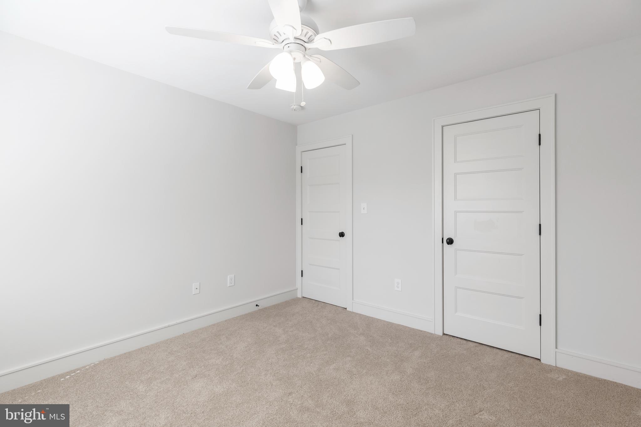 LADYSMITH VILLAGE - Residential