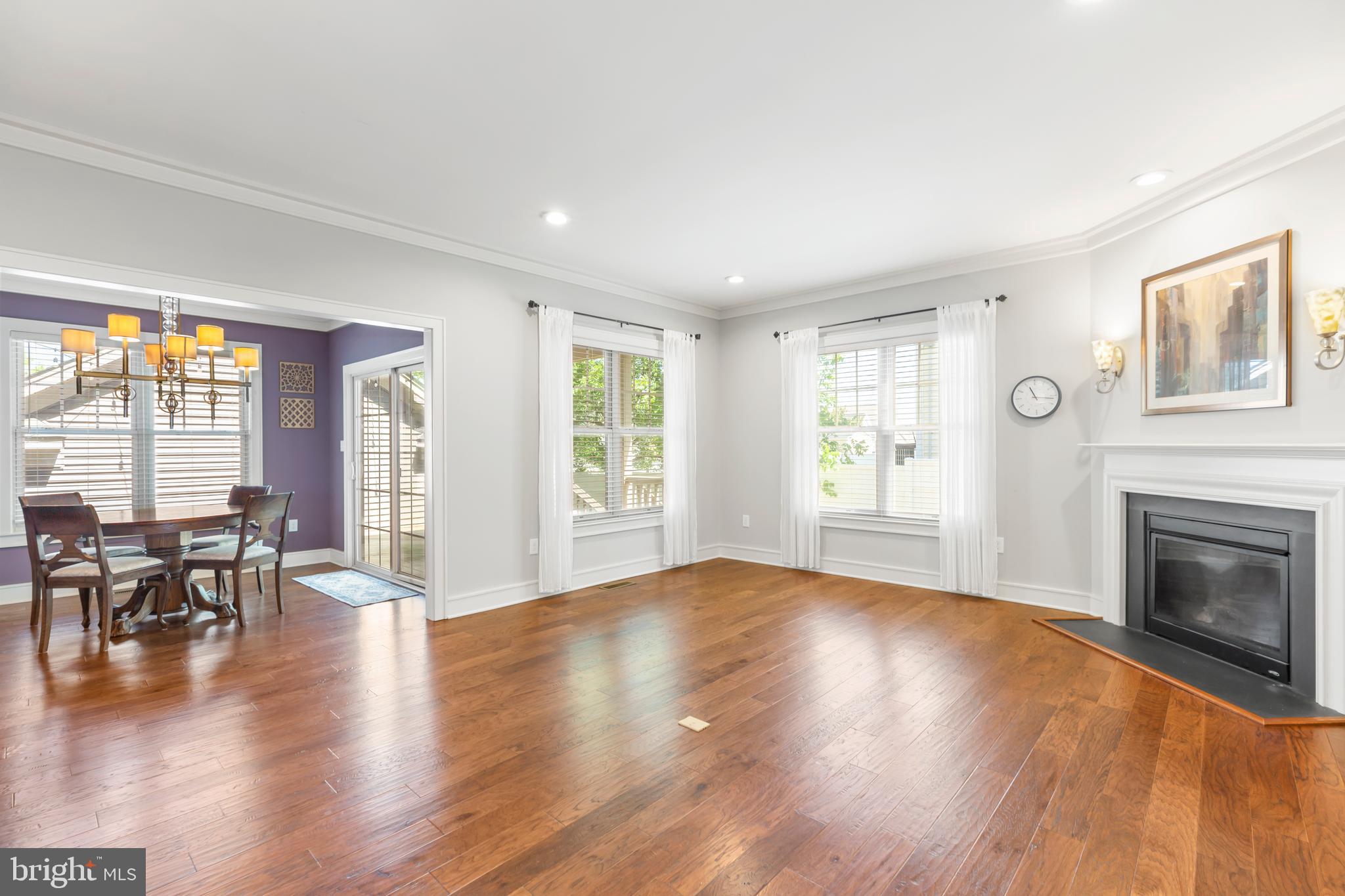 LADYSMITH VILLAGE - Residential