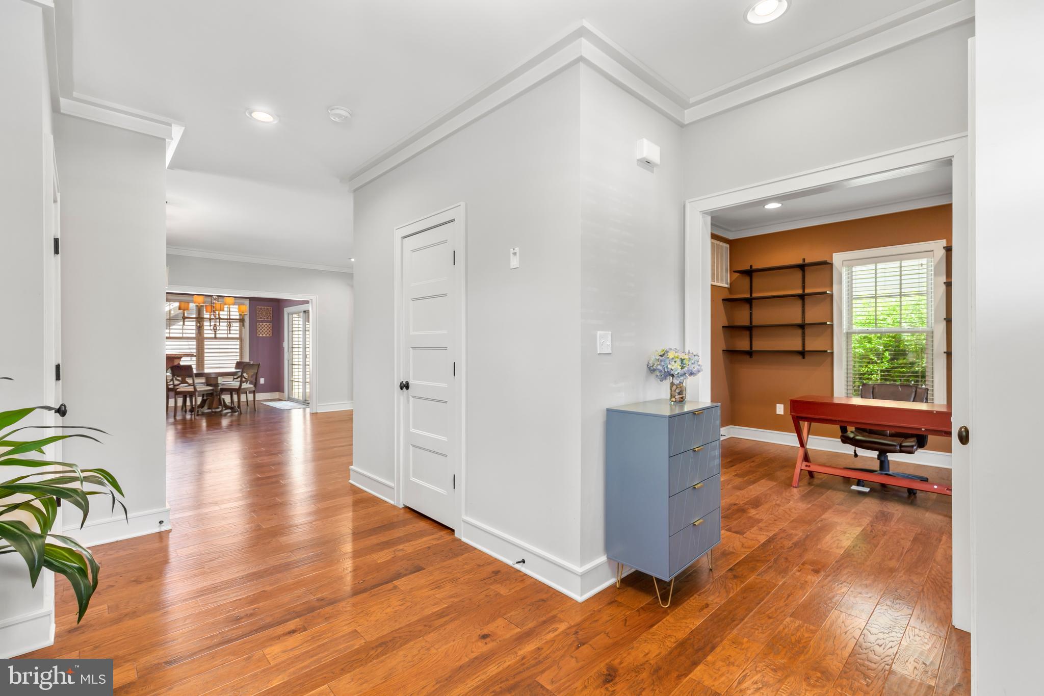 LADYSMITH VILLAGE - Residential