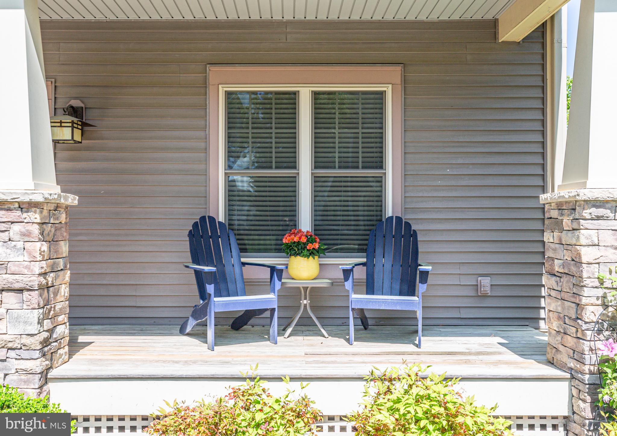 LADYSMITH VILLAGE - Residential