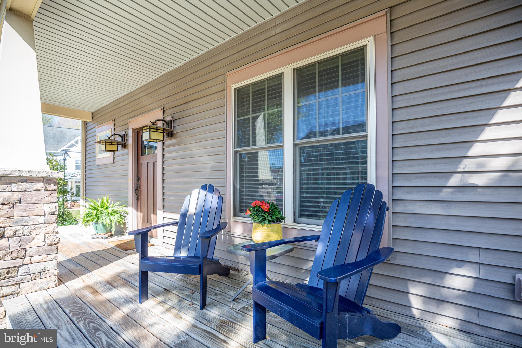 LADYSMITH VILLAGE - Residential