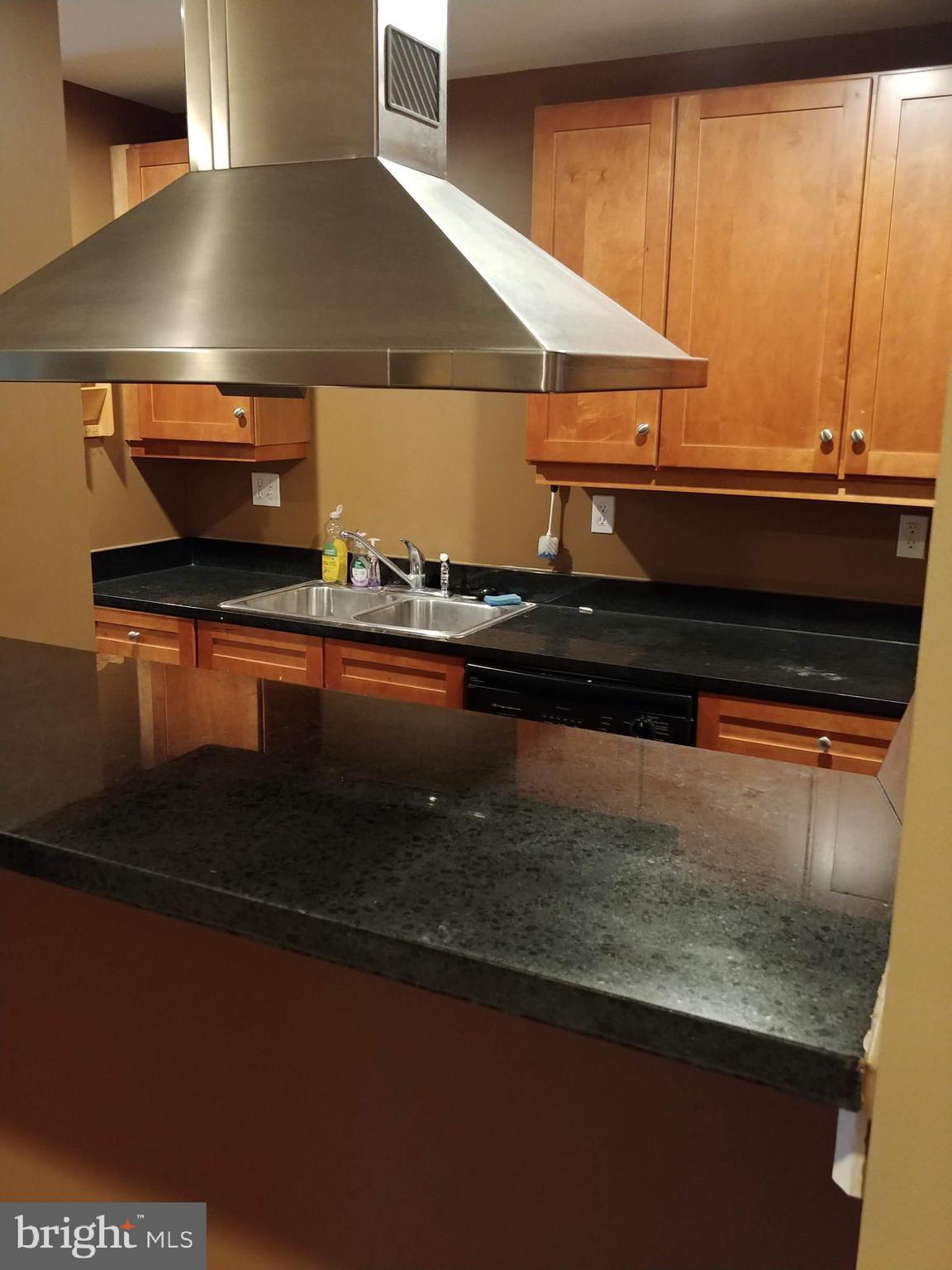 FEDERAL HILL HISTORIC DISTRICT - Residential Lease