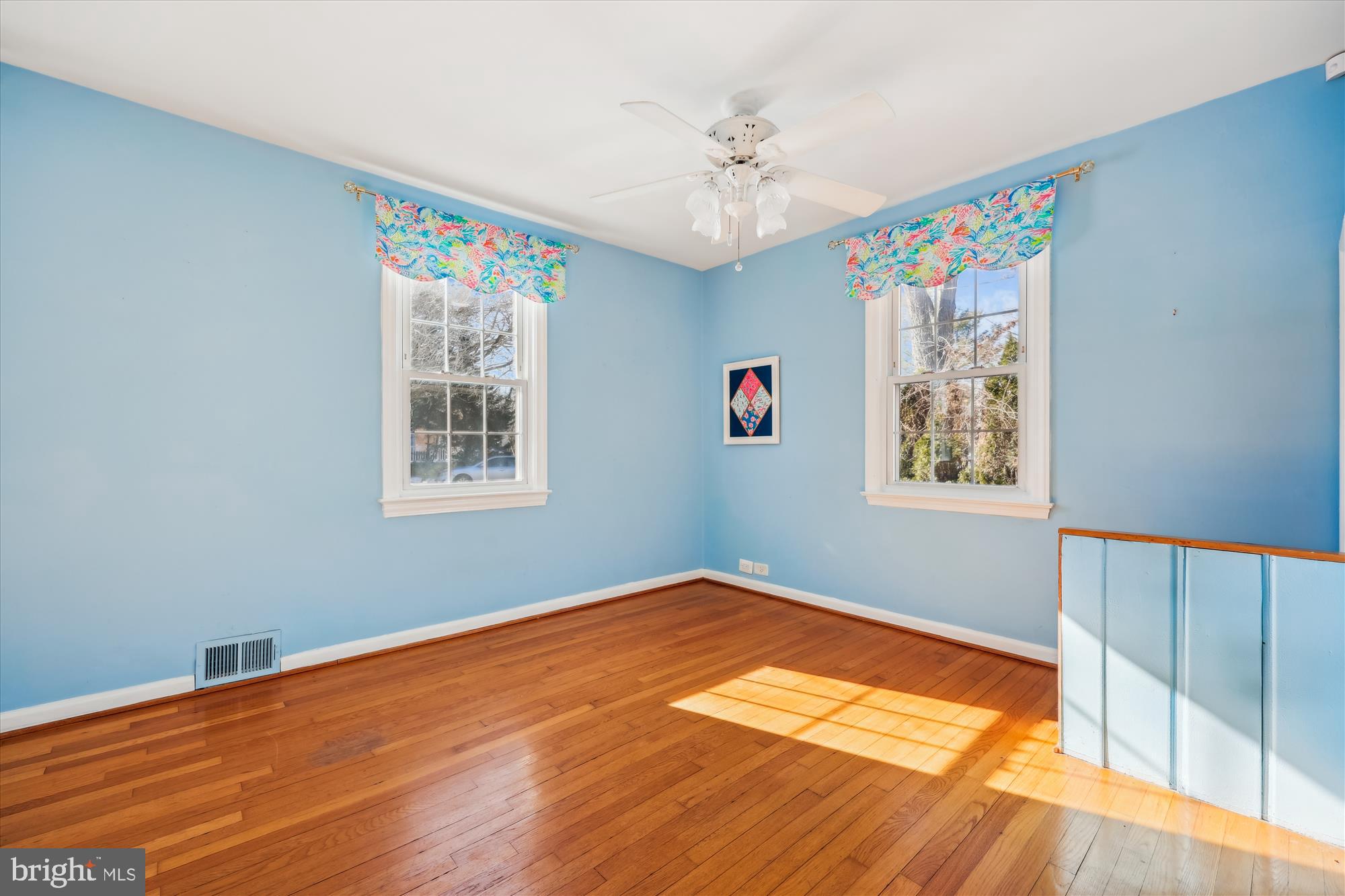 ROCKCREST - Residential