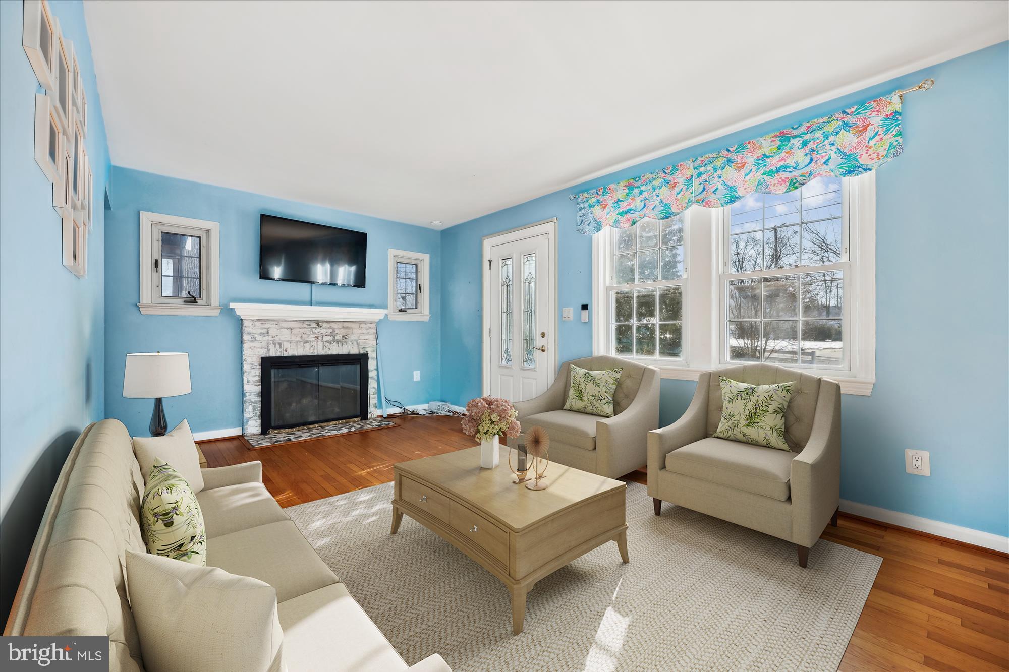 ROCKCREST - Residential