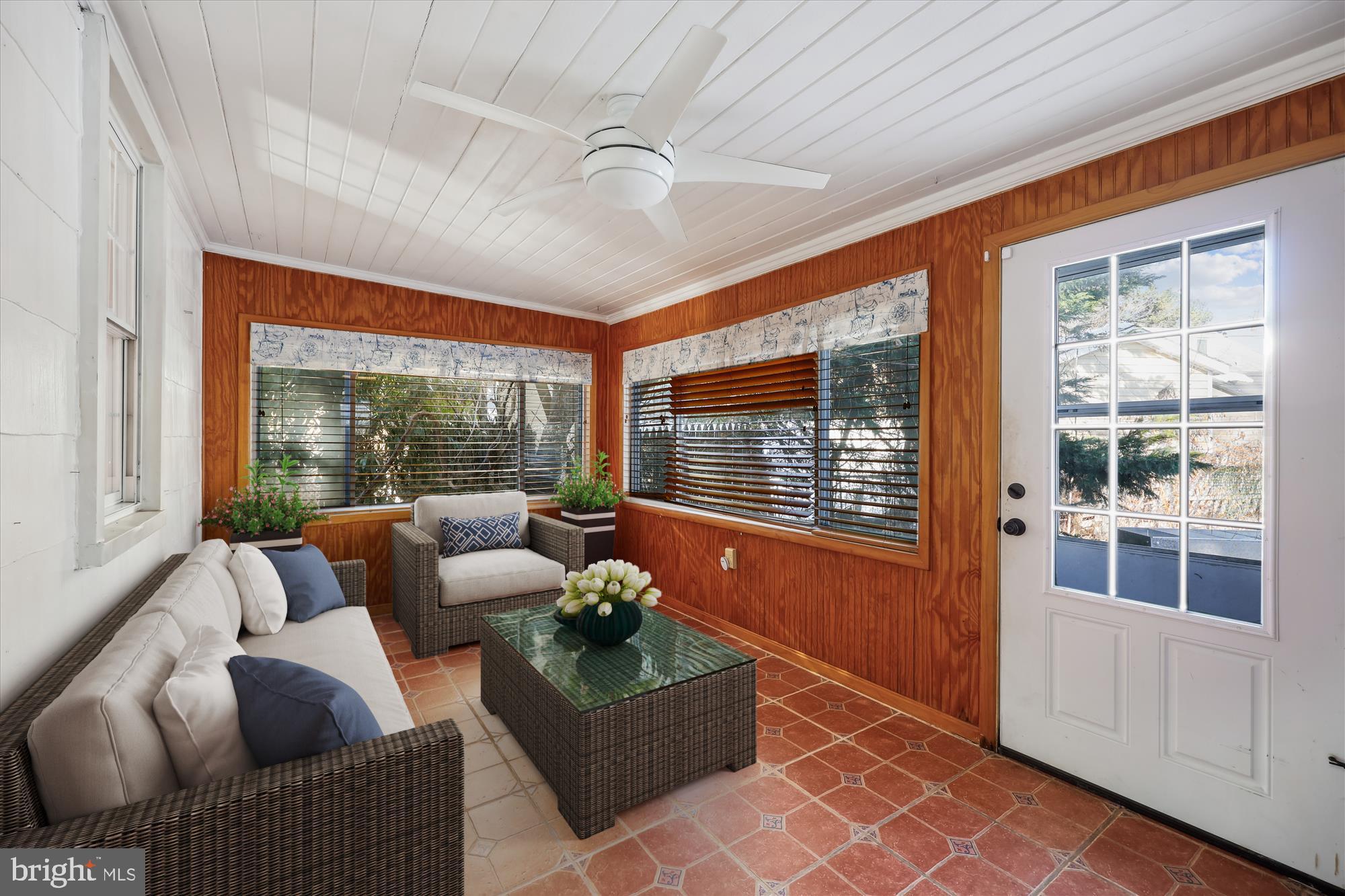 ROCKCREST - Residential