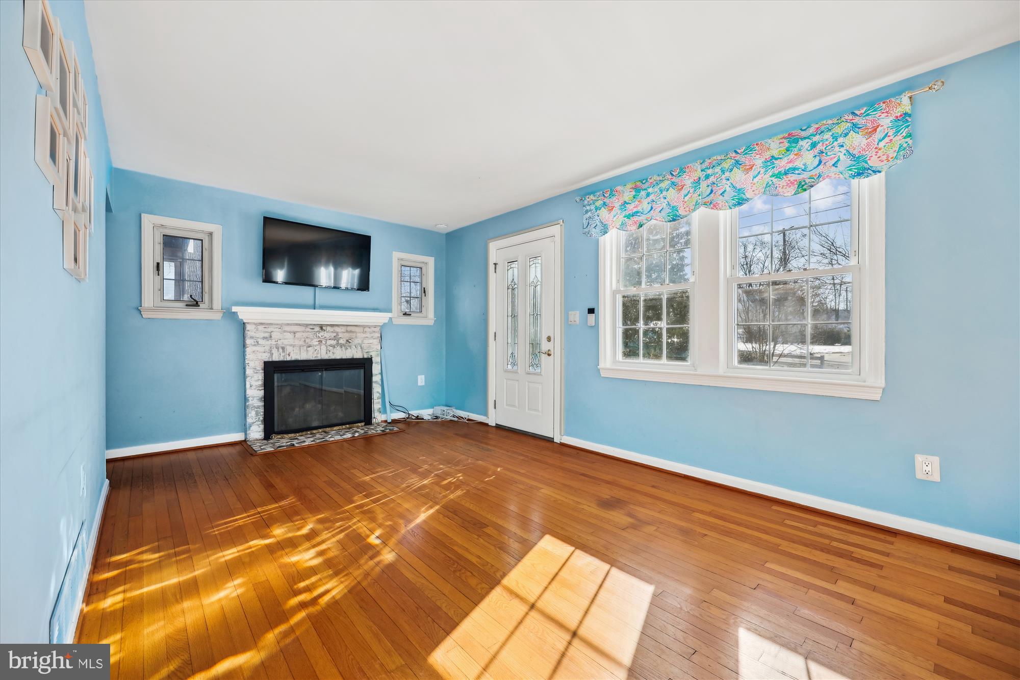 ROCKCREST - Residential