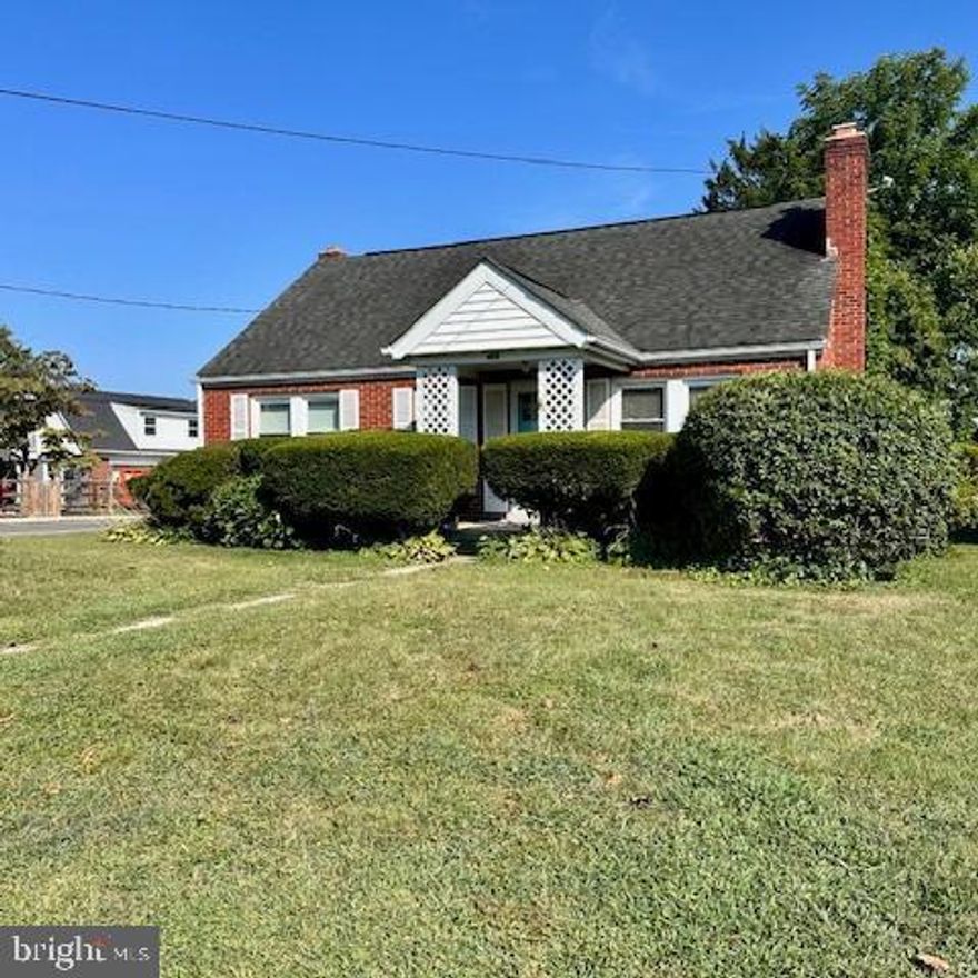 Welcome to 412 Lee Place, in the heart of Frederick. This charming brick rancher offers single level living with a private, tree-lined back yard and a nice corner lot. Hardwood floors and fireplace add to the charm of this home. Conveniently located close to Baker Park, Downtown Frederick, shopping,  and all major commuter routes. Full basement offers so many possibilities! A solid home priced to sell and waiting for you!